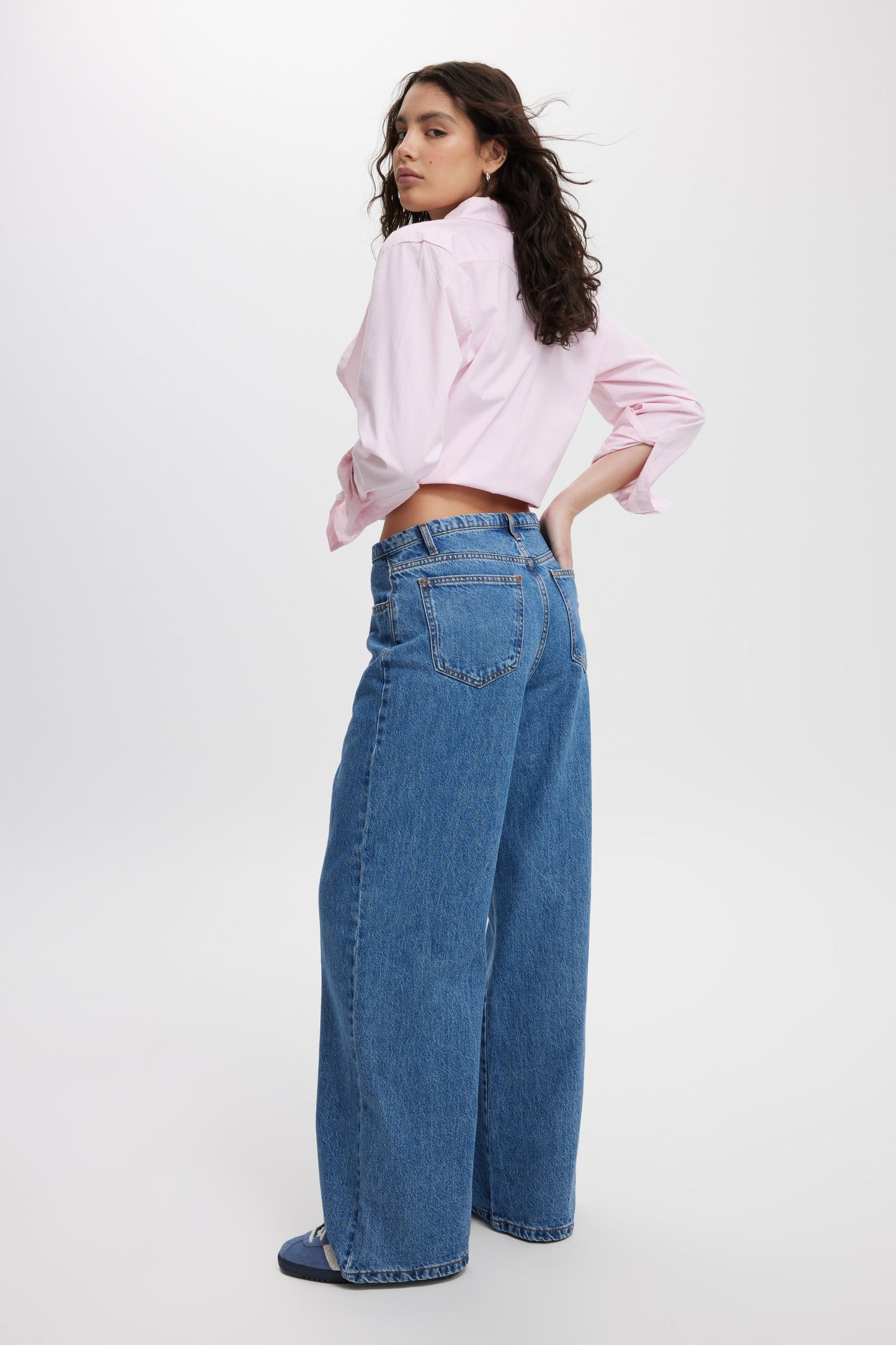 Relaxed Wide Jean