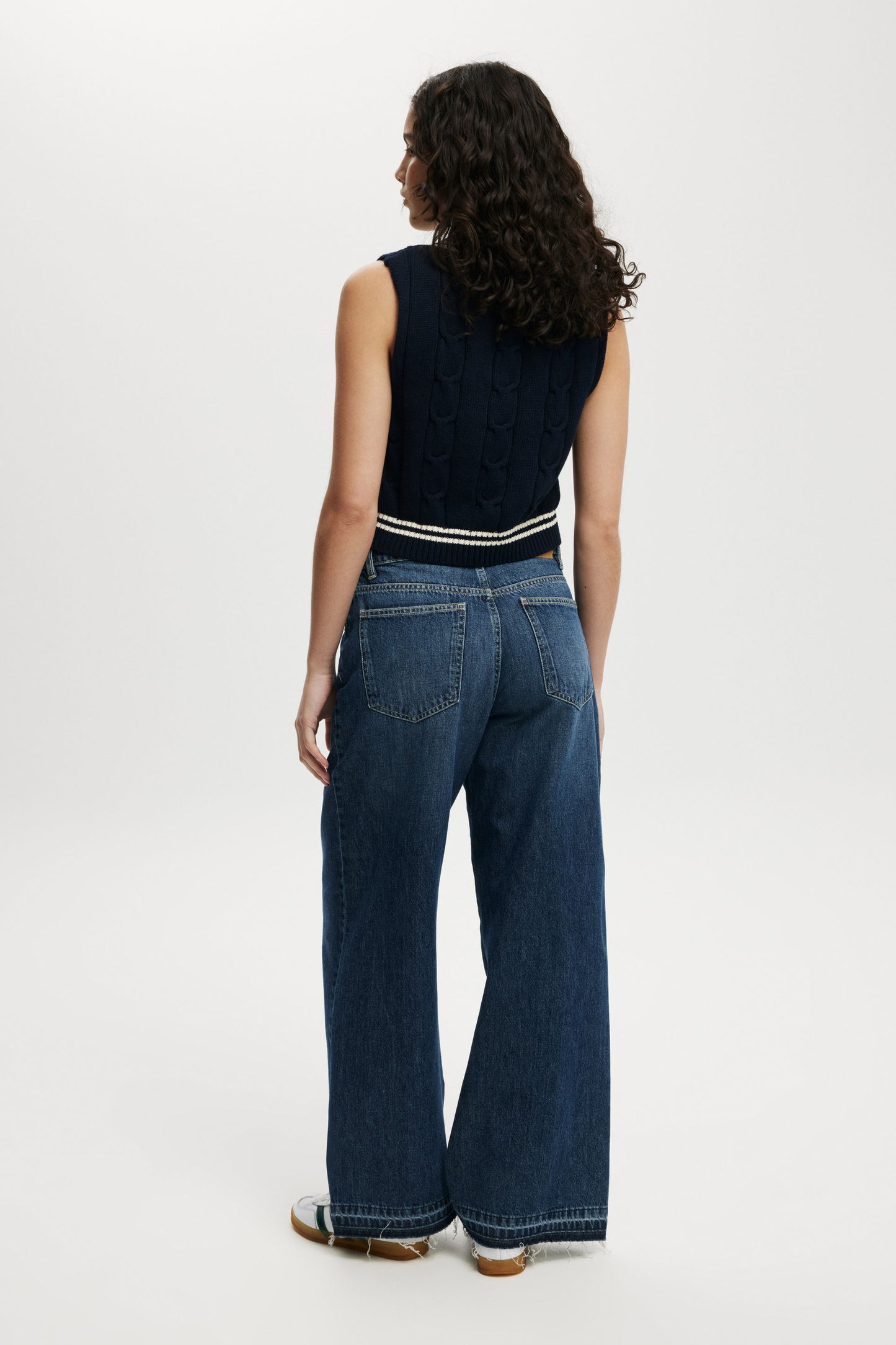 Relaxed Wide Jean