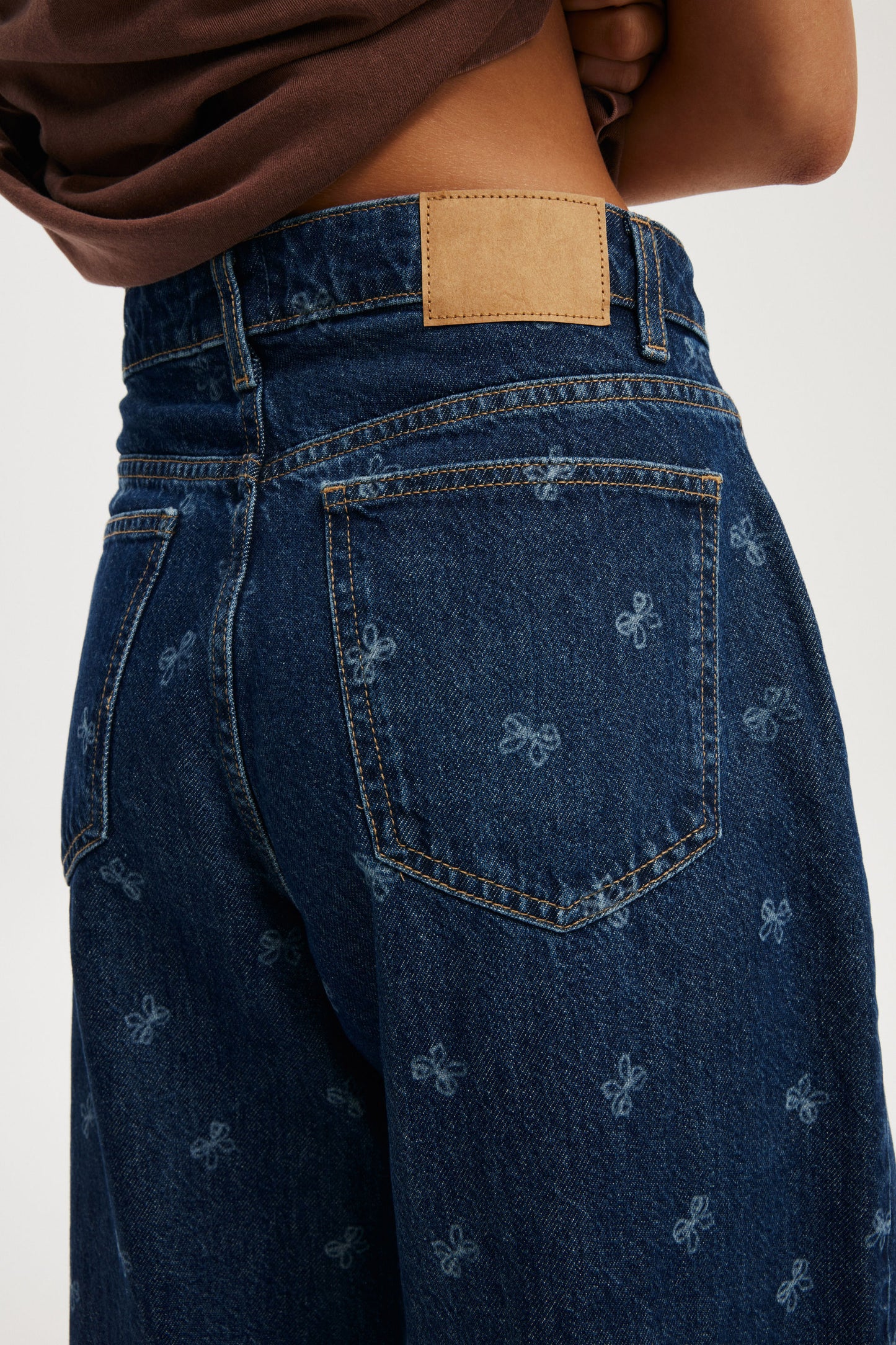 Relaxed Wide Jean