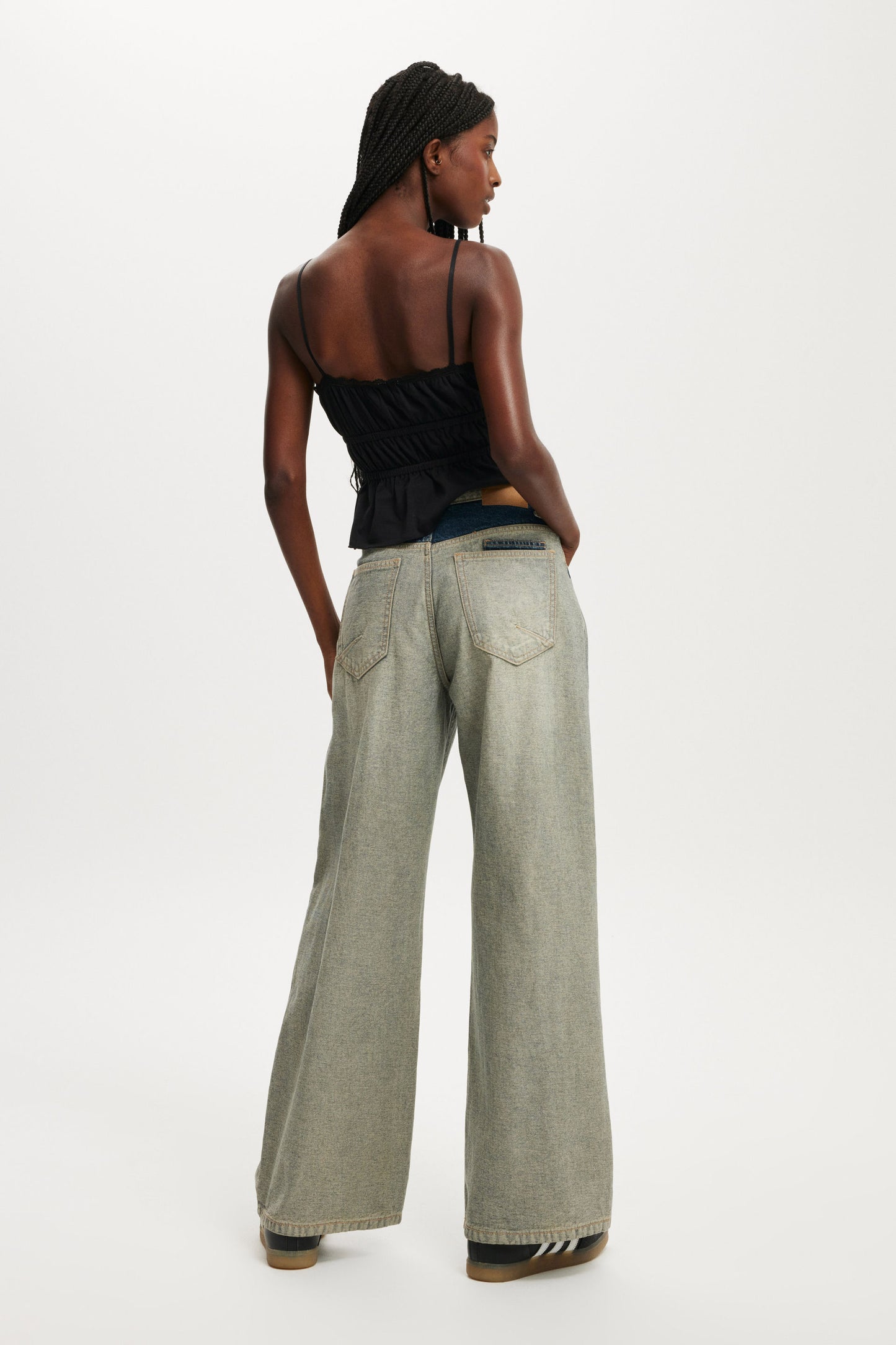 Relaxed Wide Jean