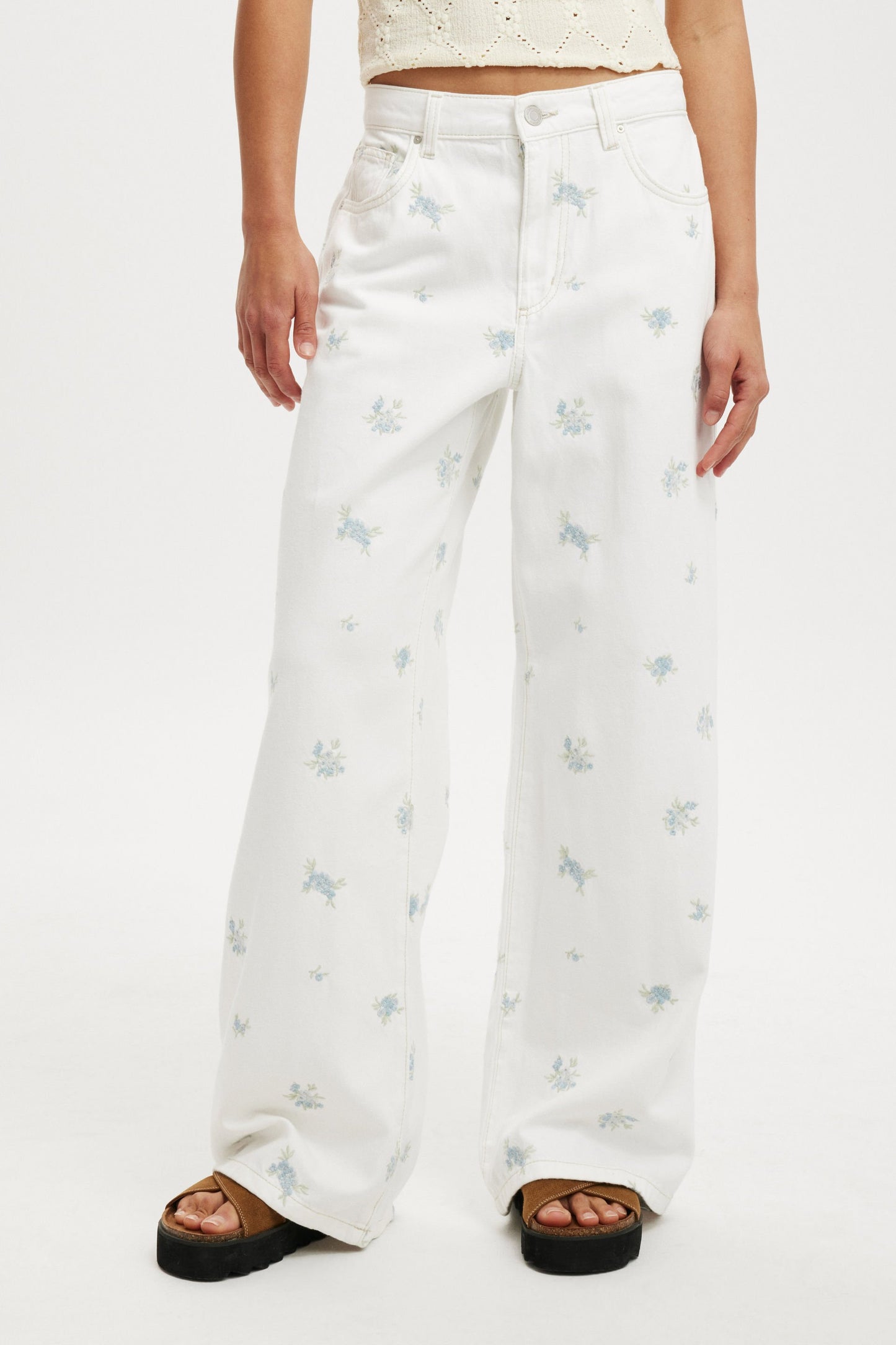 Relaxed Wide Jean
