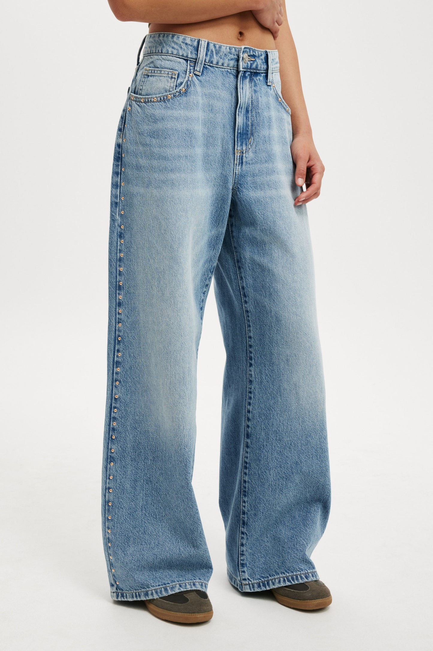 Studded Relaxed Wide Jean