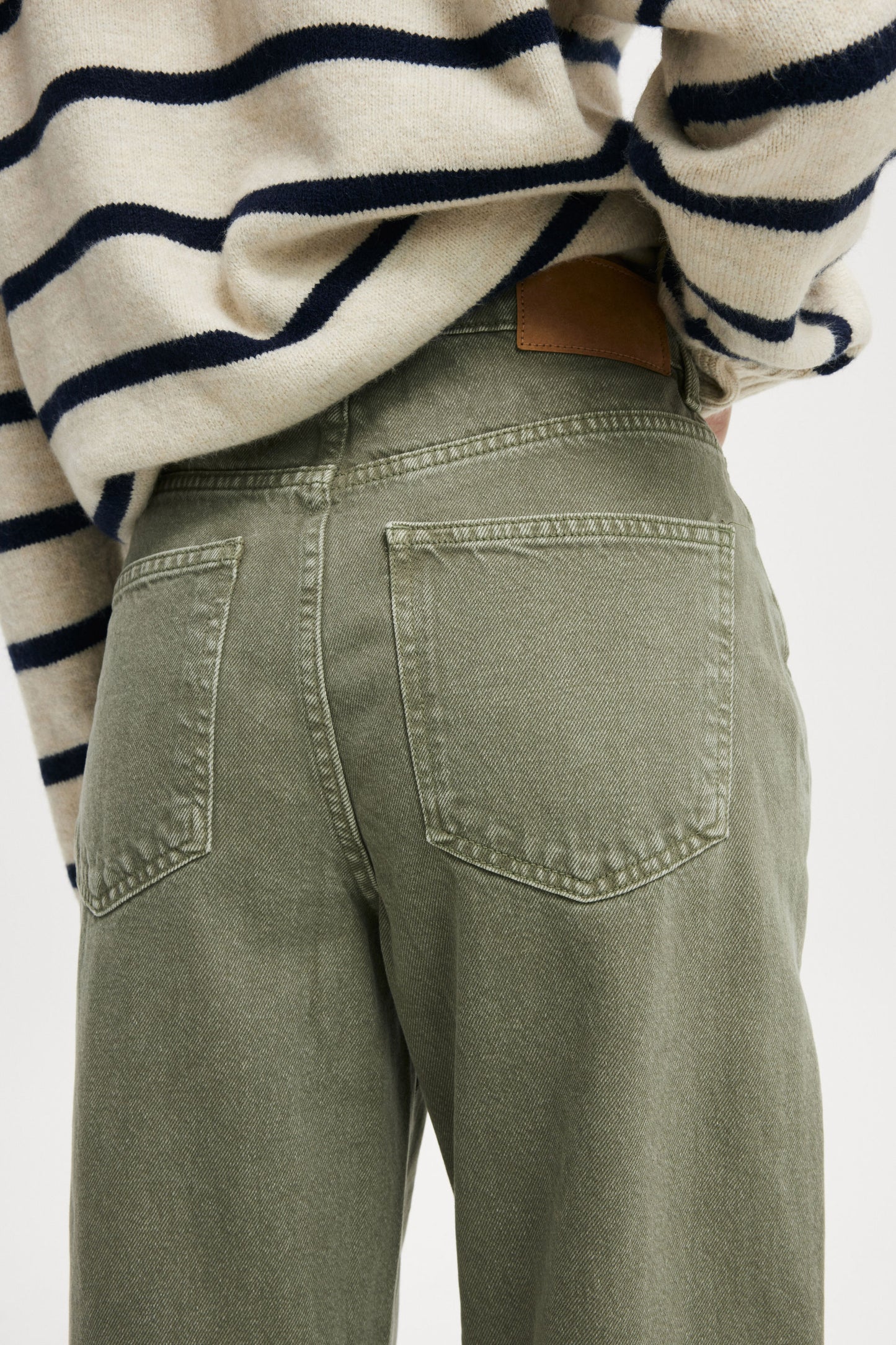 Loose Straight Jean