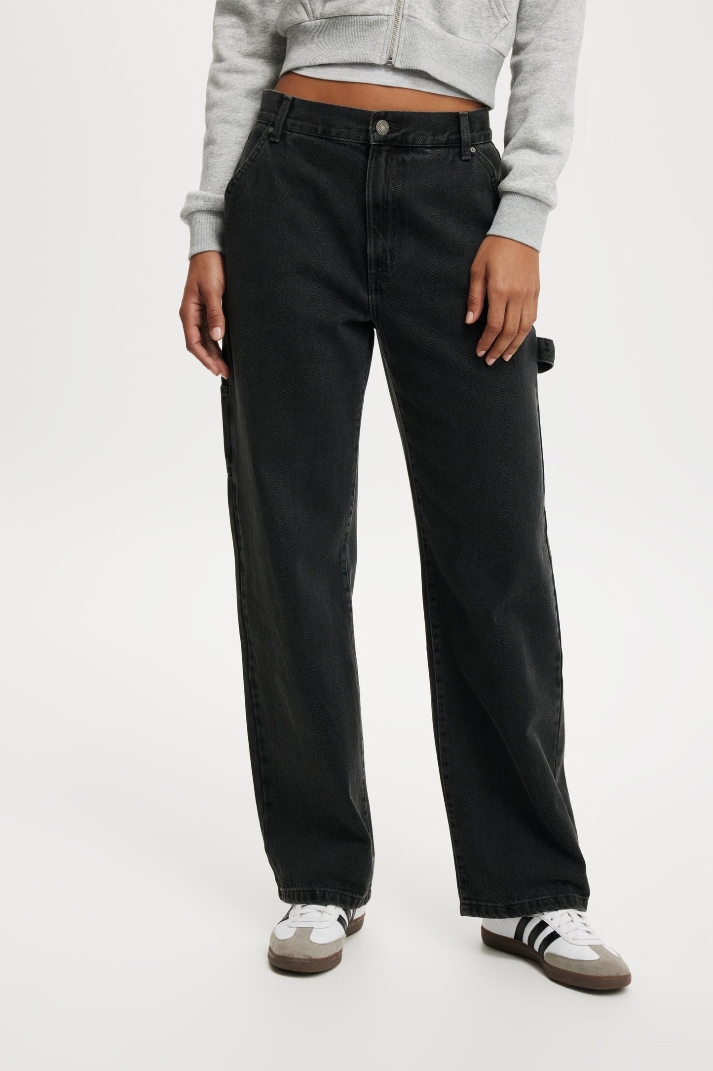 Loose Straight Jean