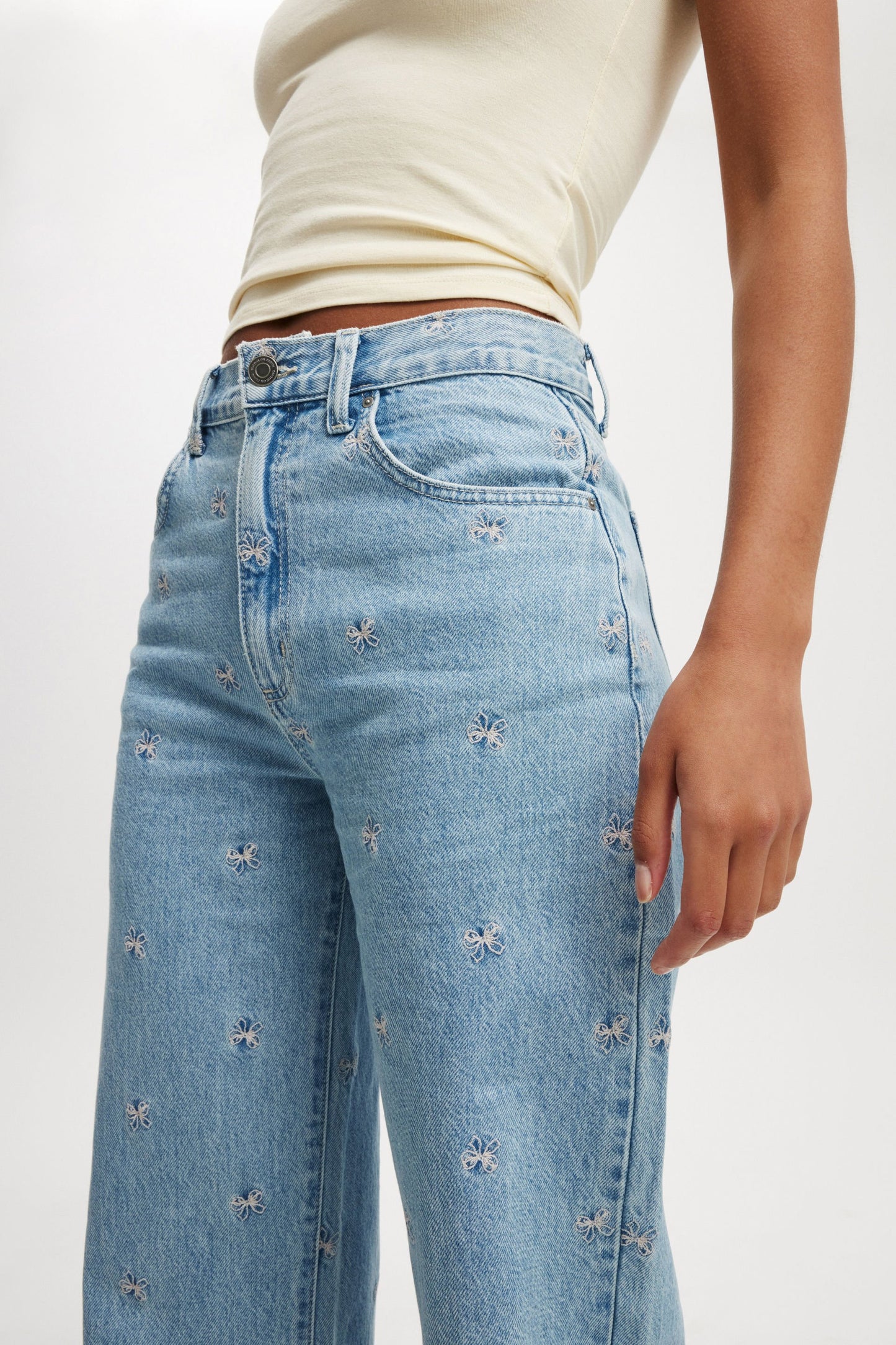 Loose Straight Jean