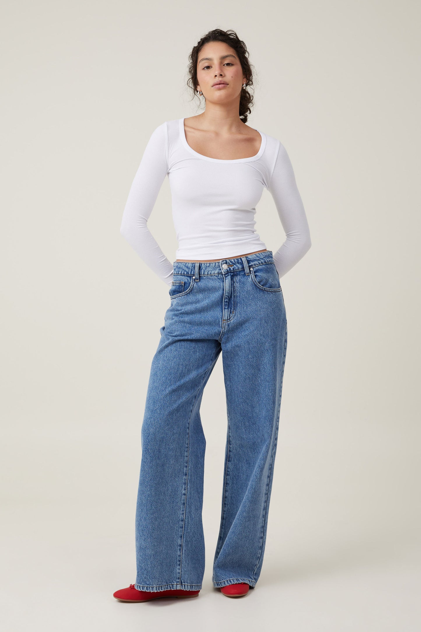 Staple Rib Scoop Neck Long Sleeve Top
