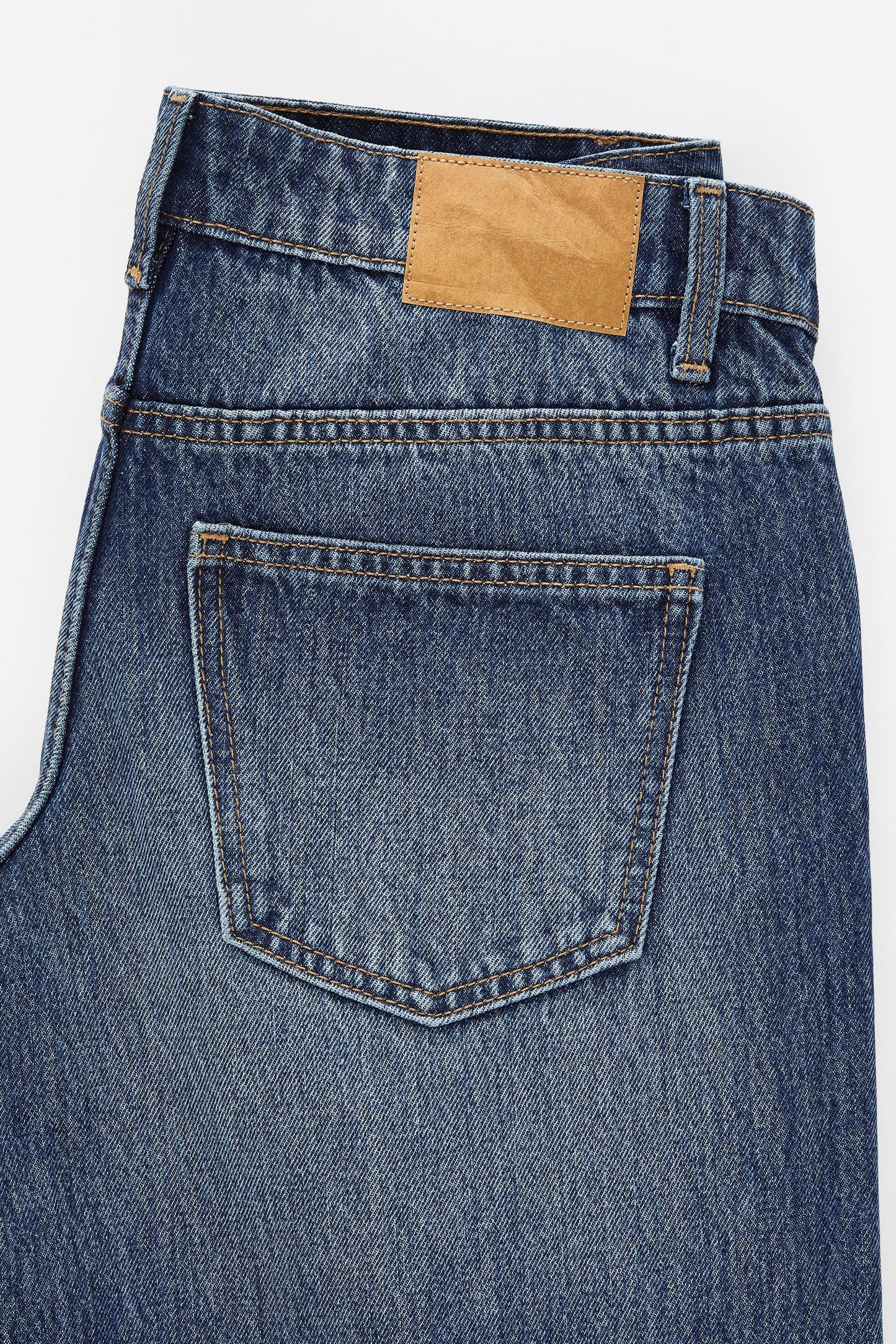 Low Rise Straight Jean
