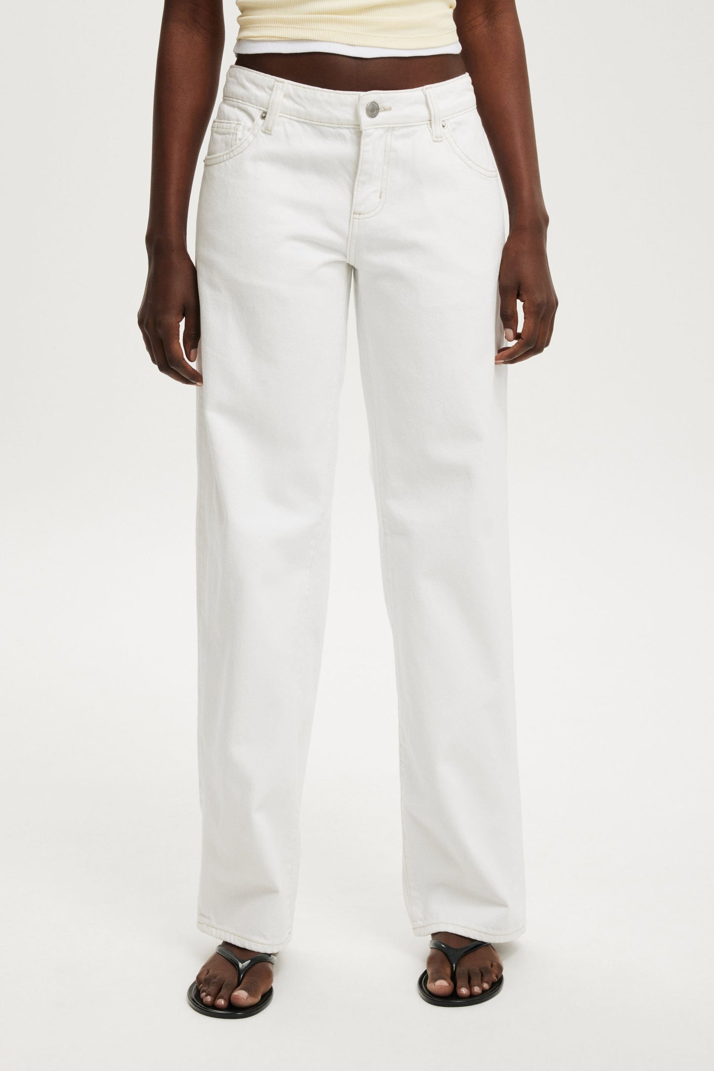 Low Rise Straight Jean