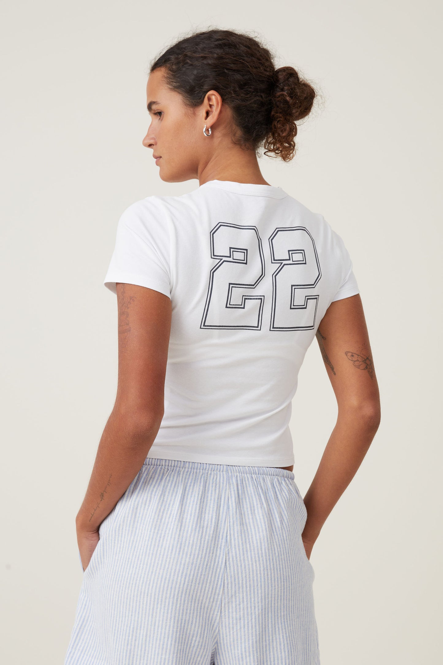 Fitted Graphic Longline Tee