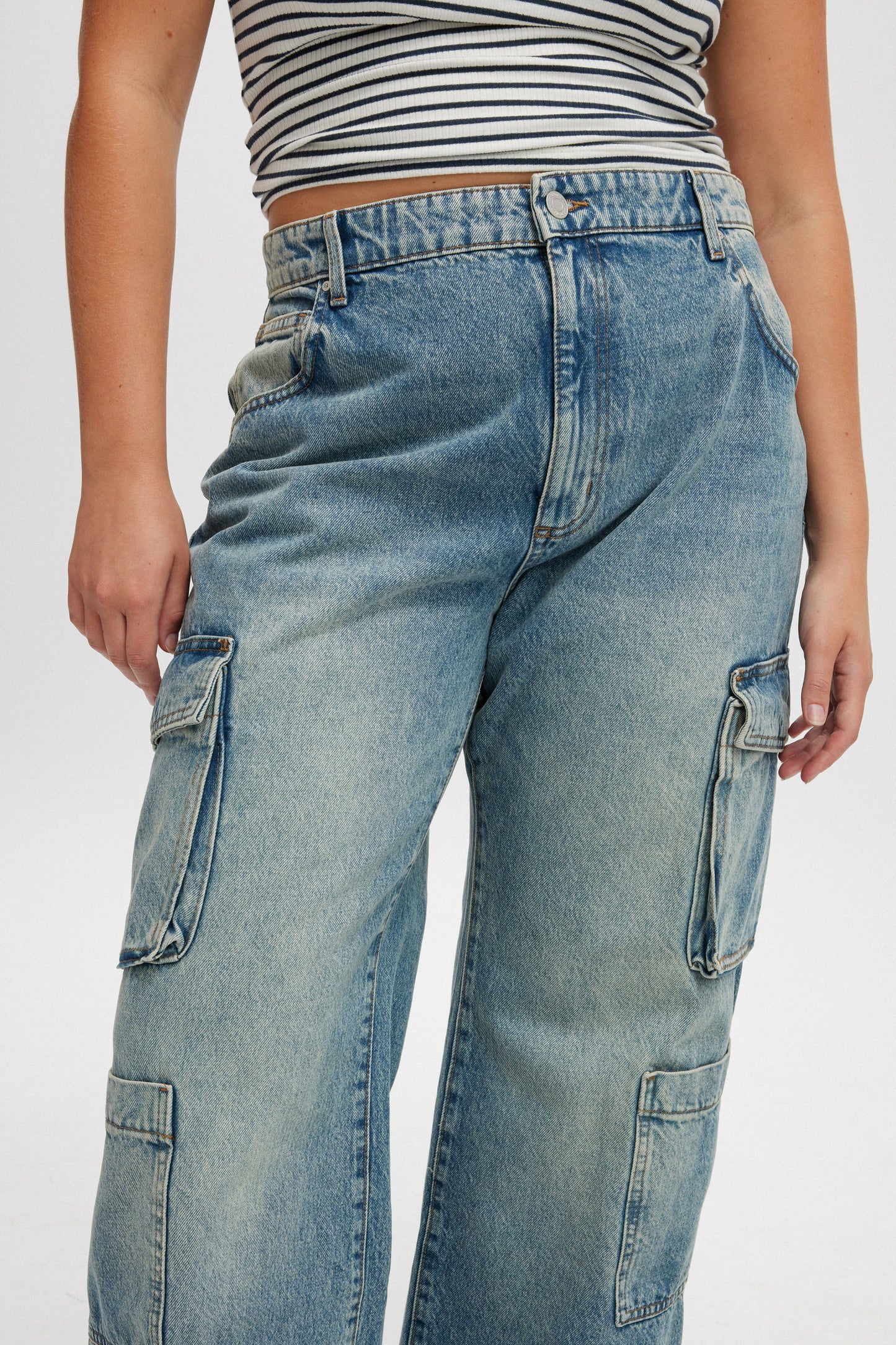 Cargo Wide Leg Jean