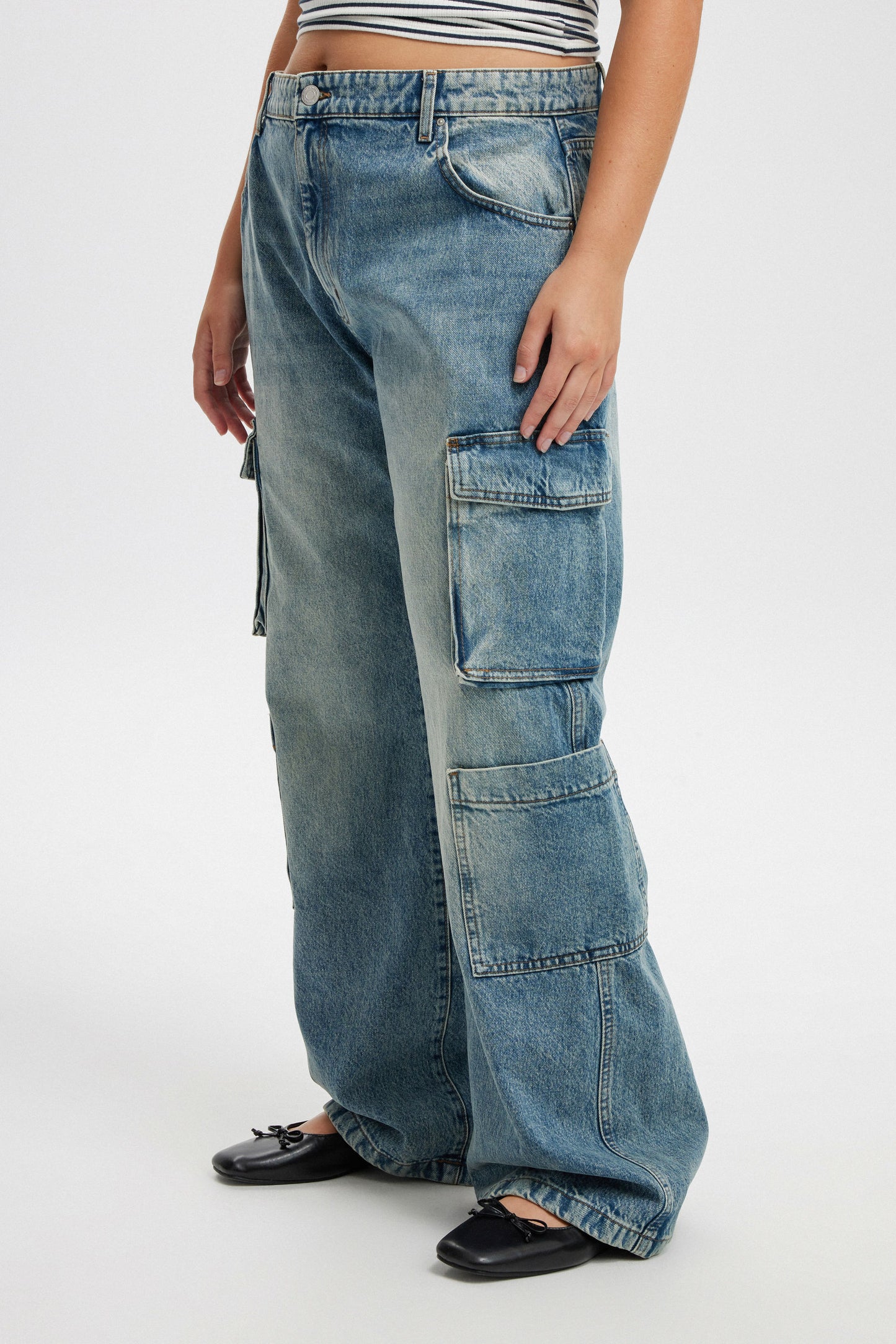Cargo Wide Leg Jean
