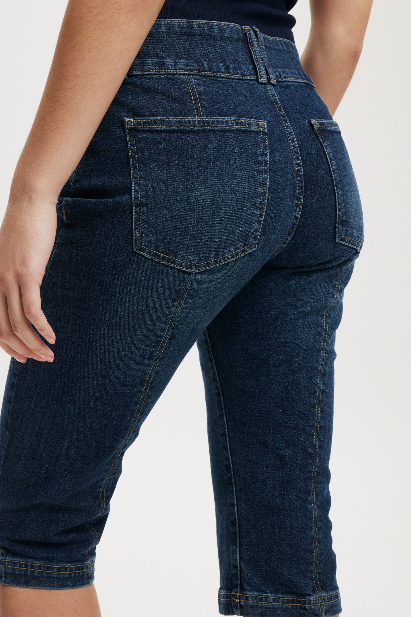 Capri Jean