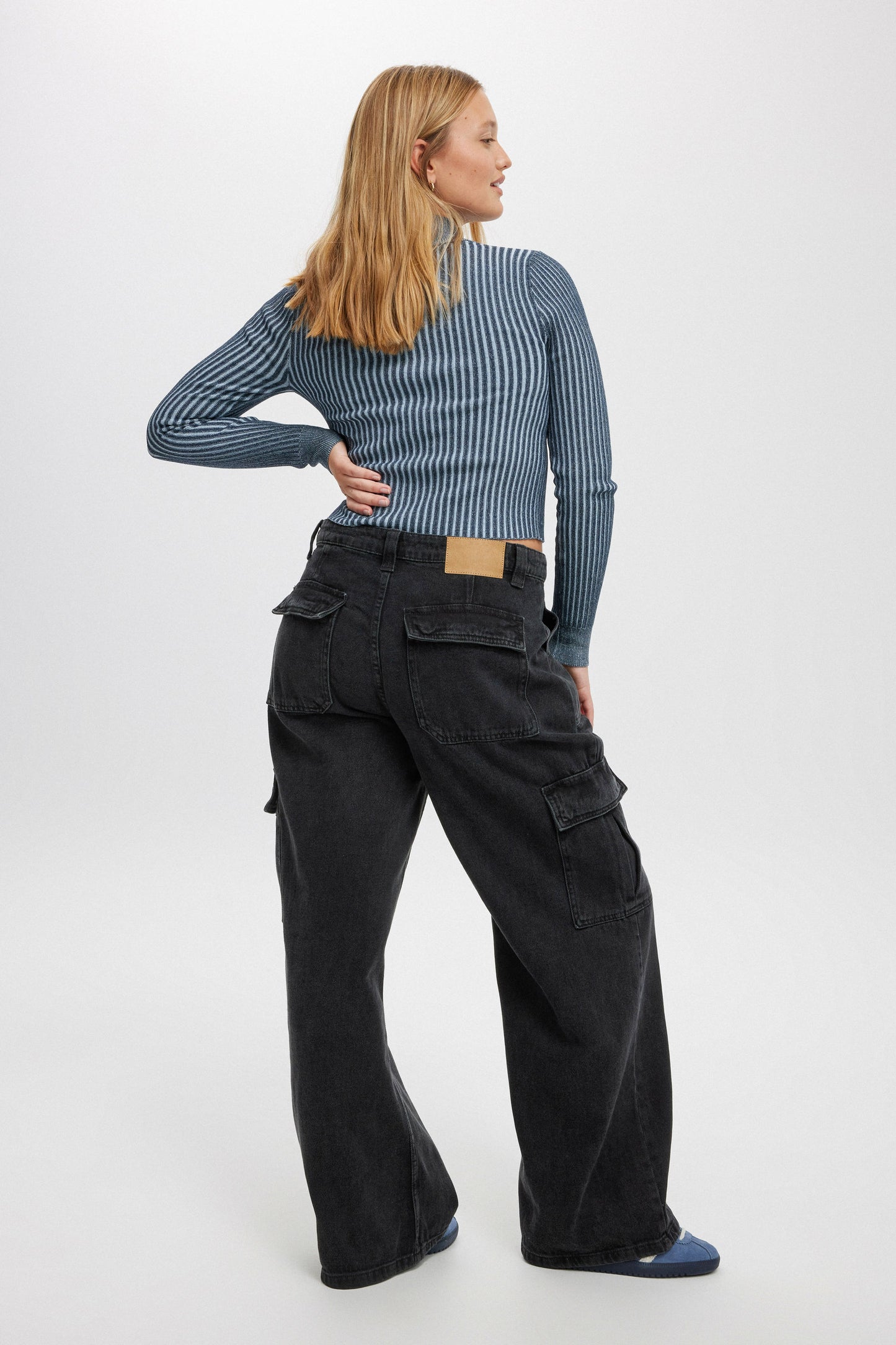 Relaxed Cargo Jean