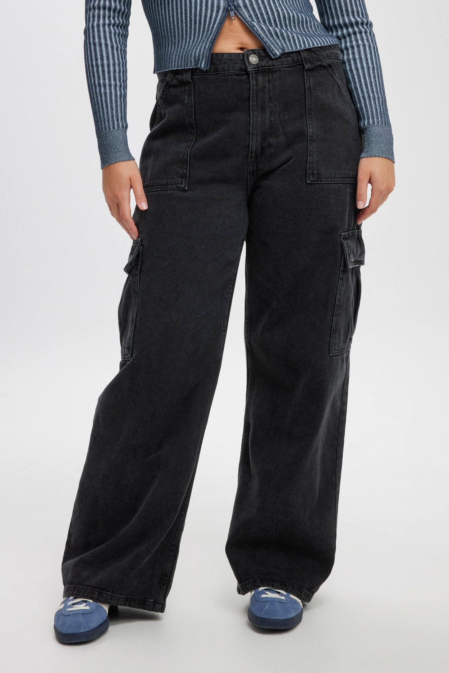 Relaxed Cargo Jean