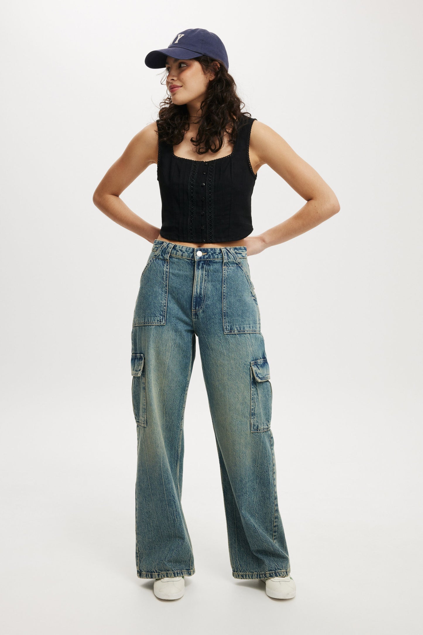 Relaxed Cargo Jean