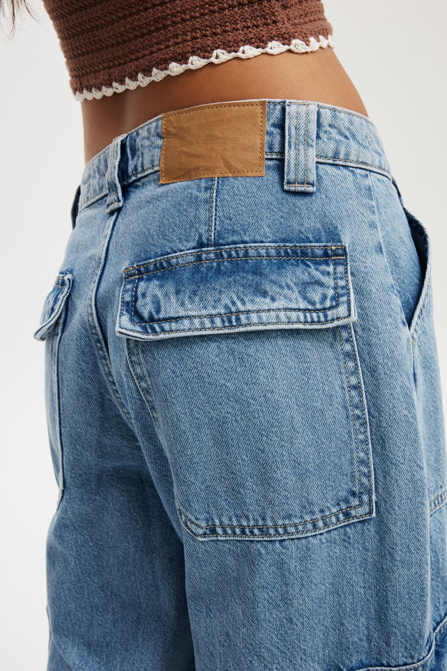 Relaxed Cargo Jean