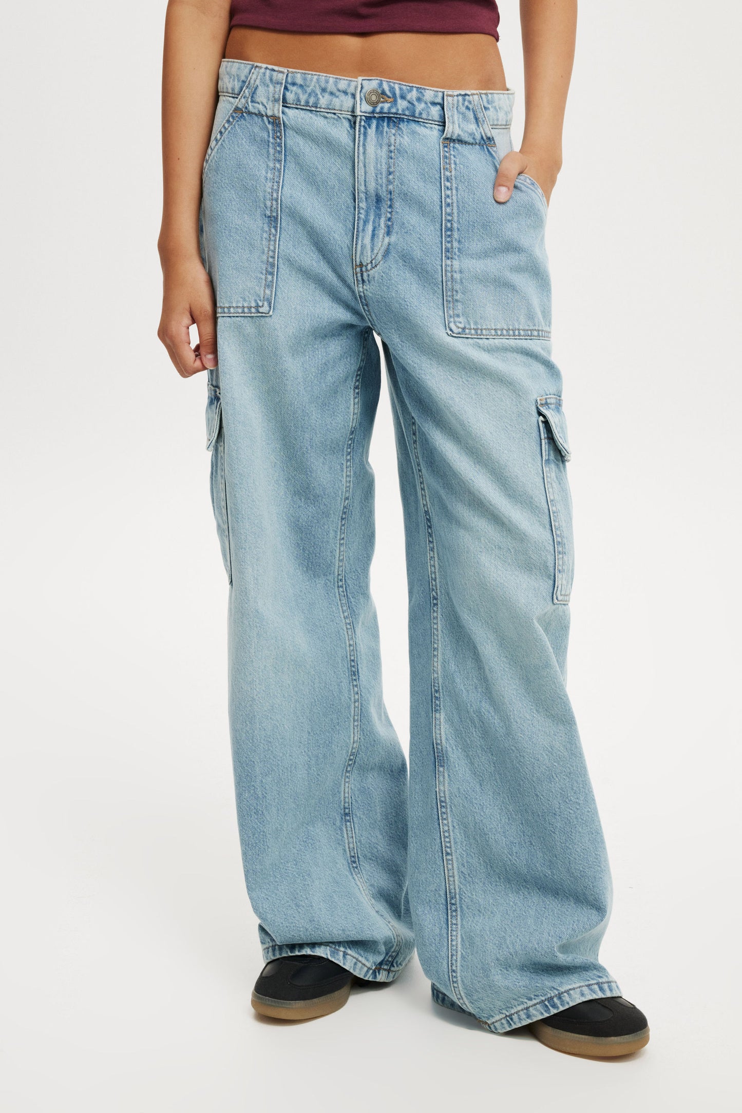 Relaxed Cargo Jean