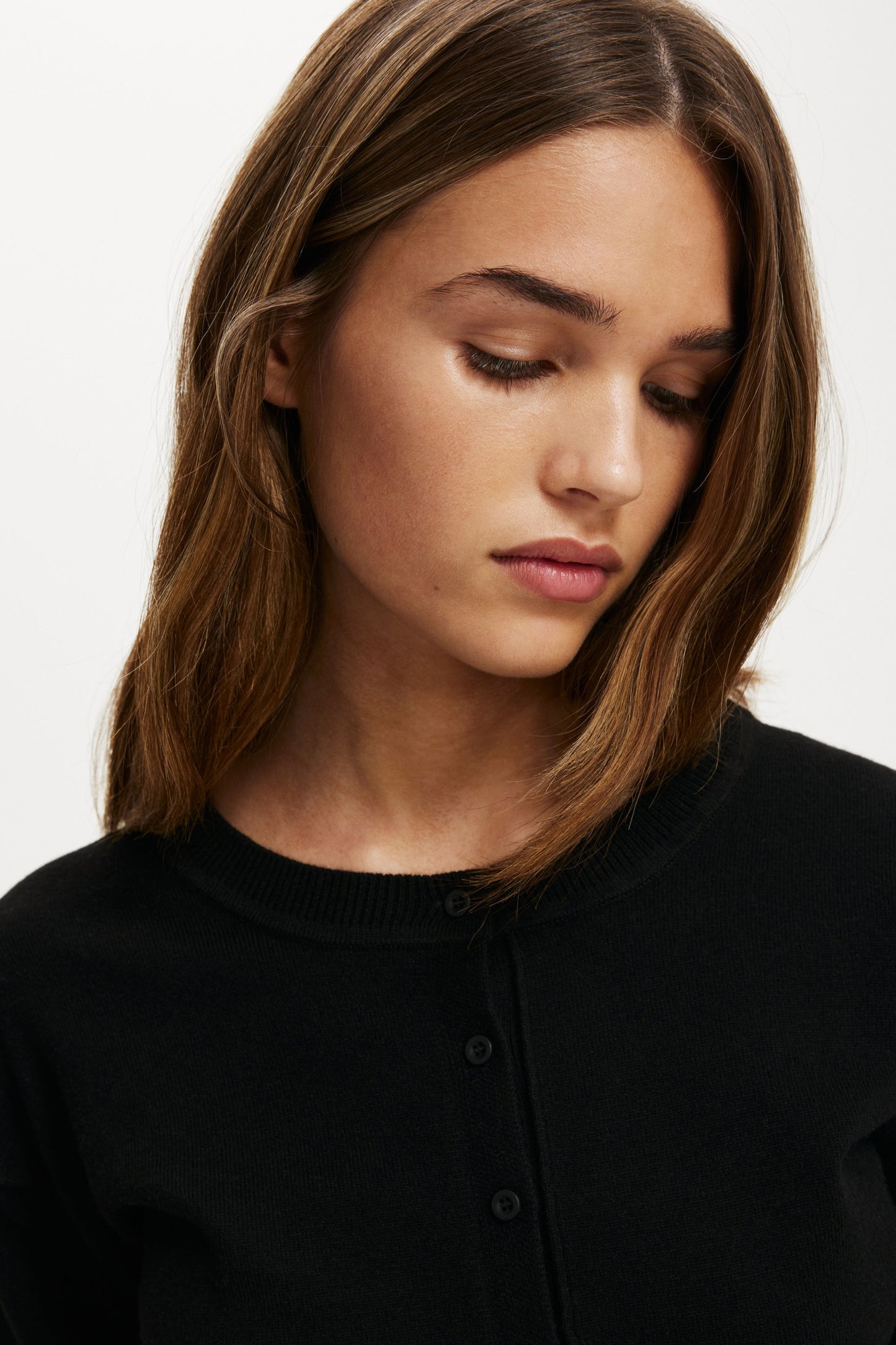Everfine Round Neck Cardigan