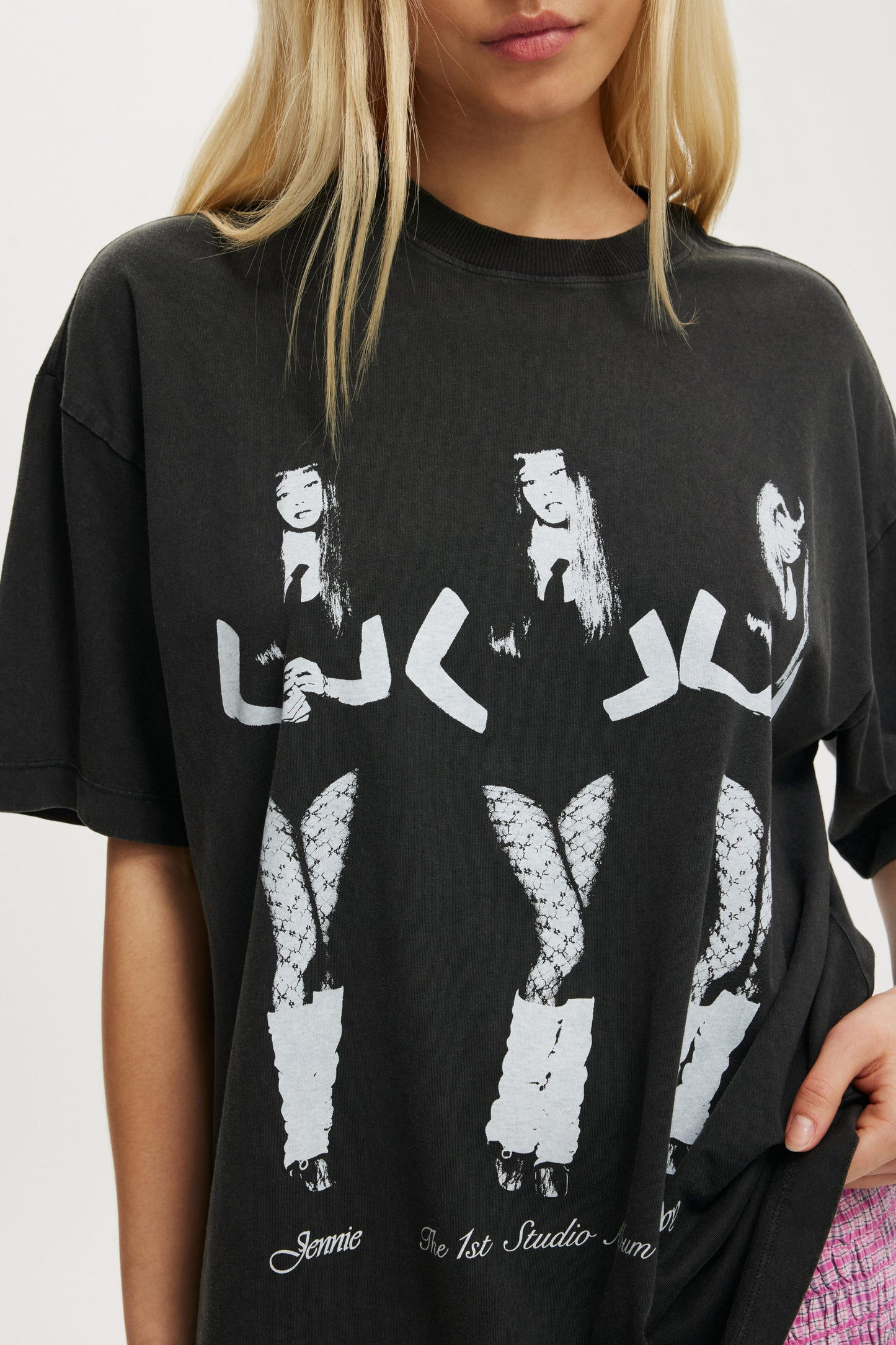 Jennie Boxy Graphic Music Tee