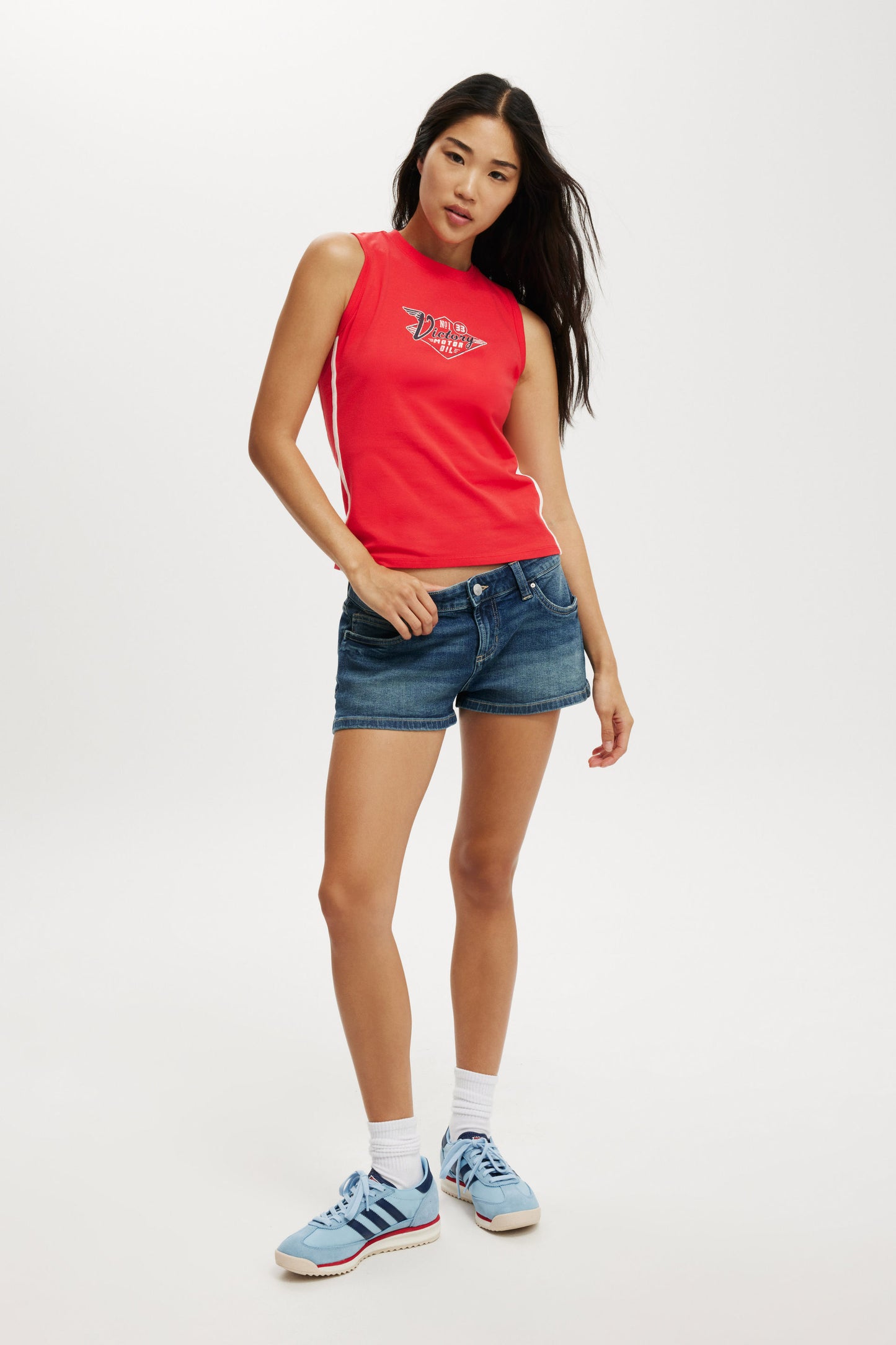 Fitted Graphic Longline Tank