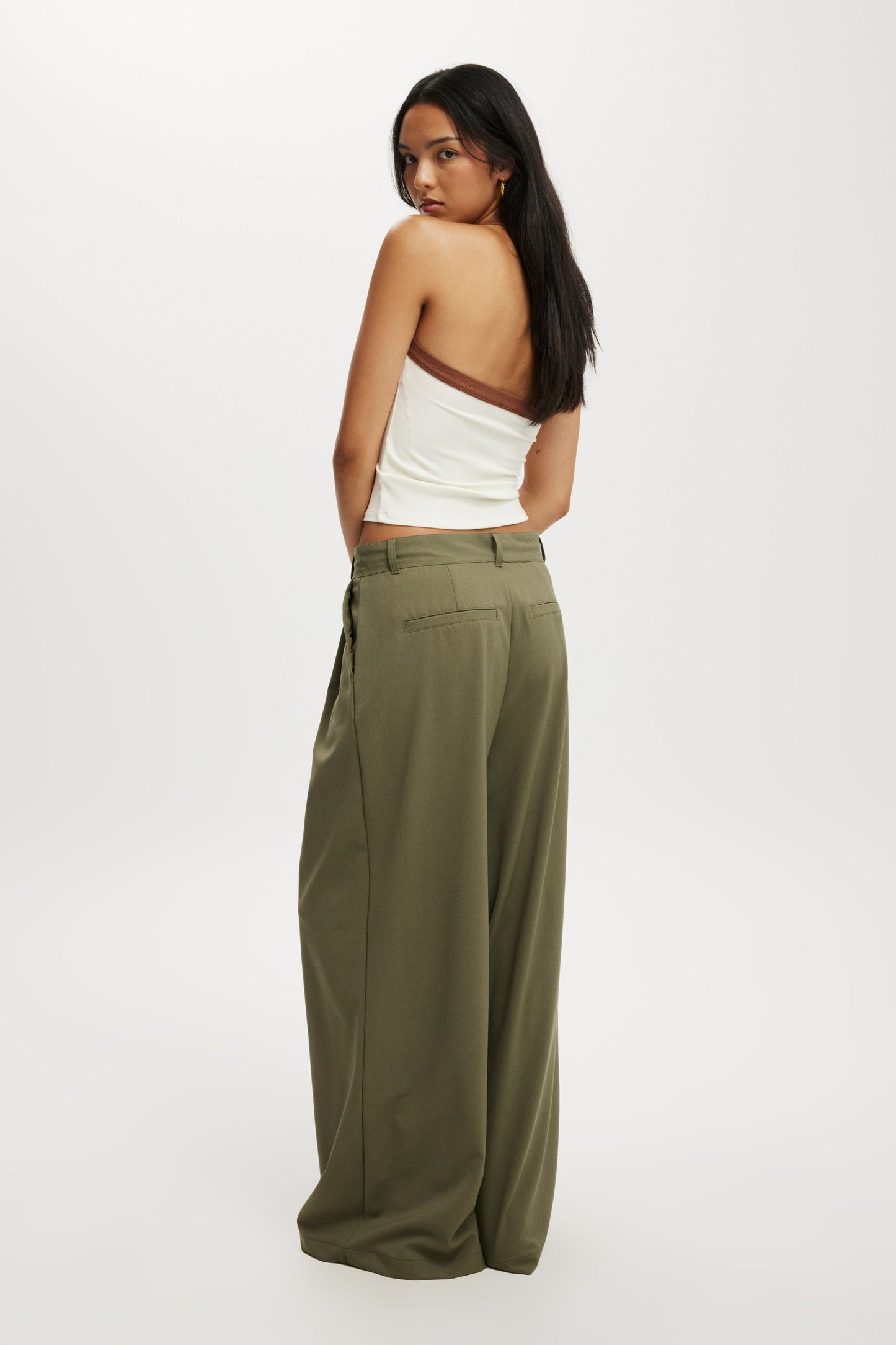 Izzy Pleated Suiting Pant