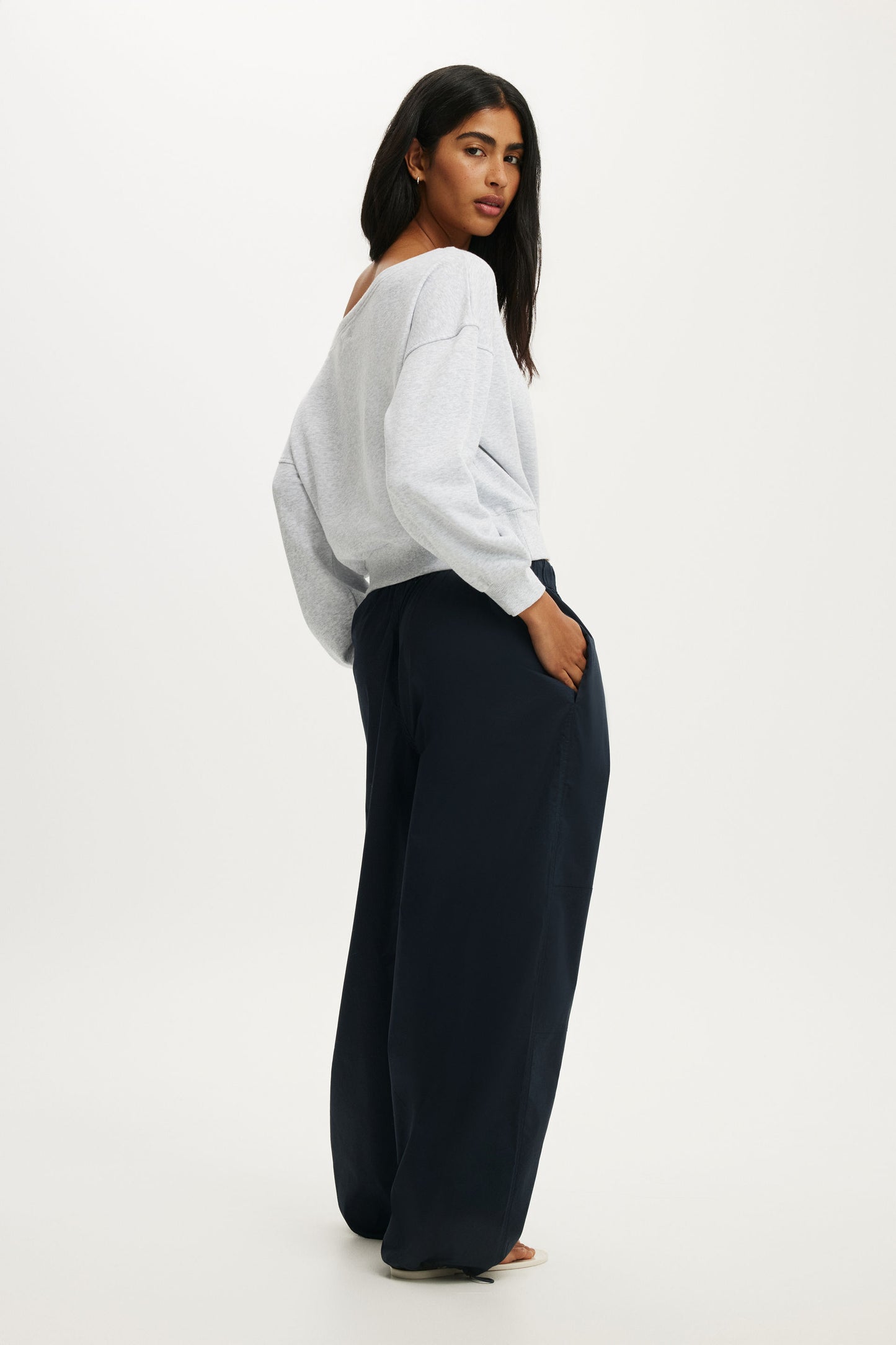 Relaxed Off Shoulder Sweatshirt