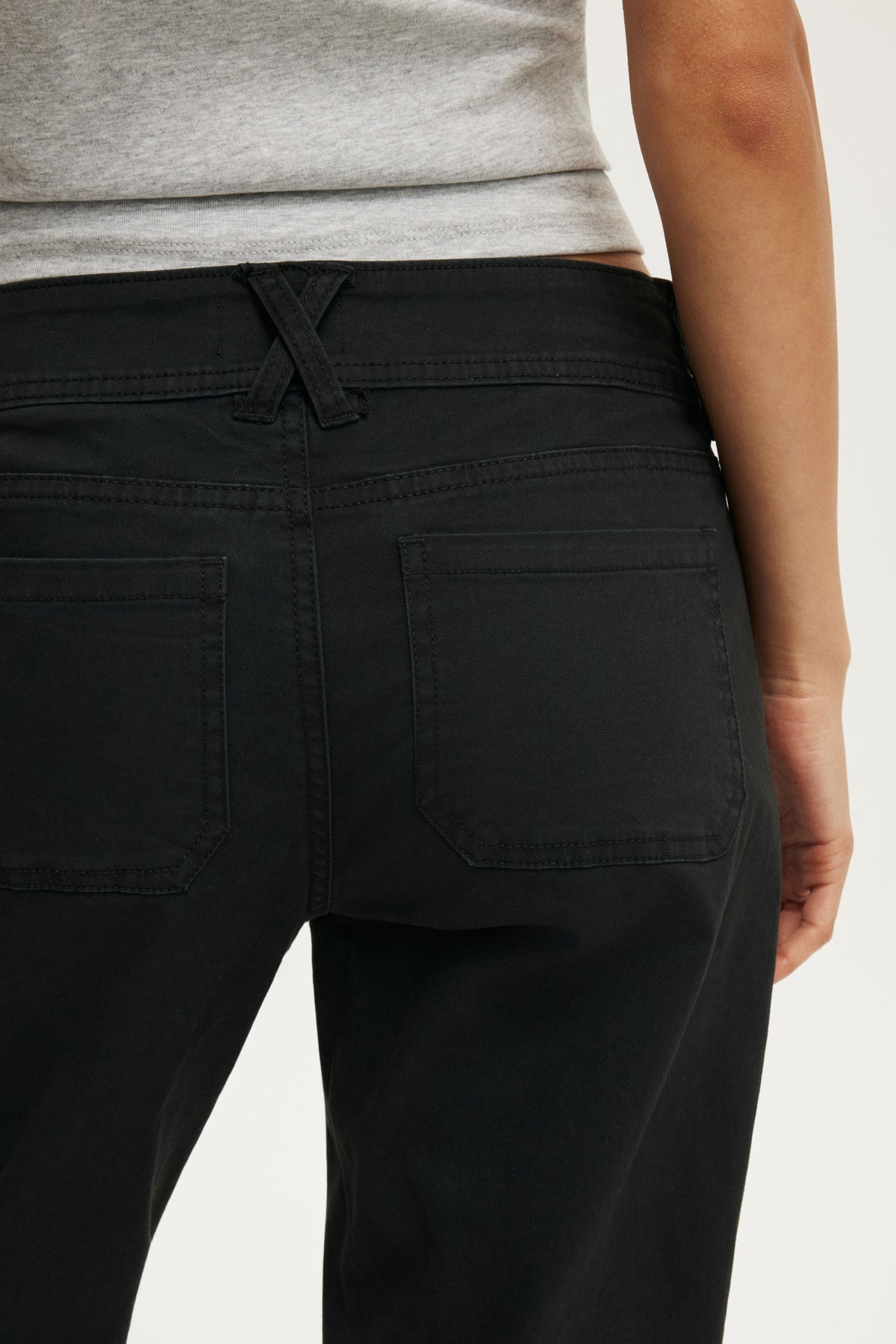 Suki Low Rise Bootleg Pant