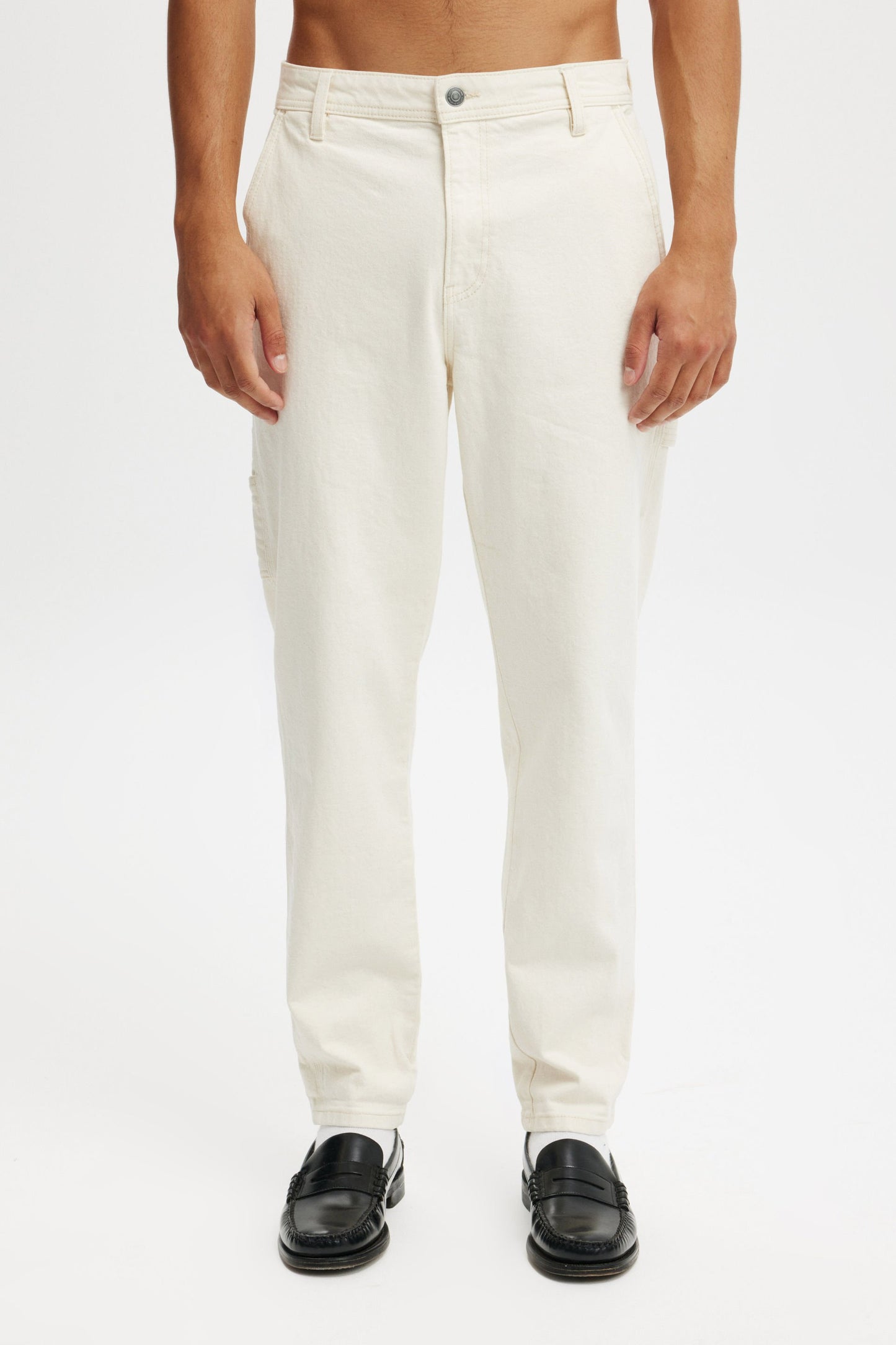 Relaxed Tapered Jean