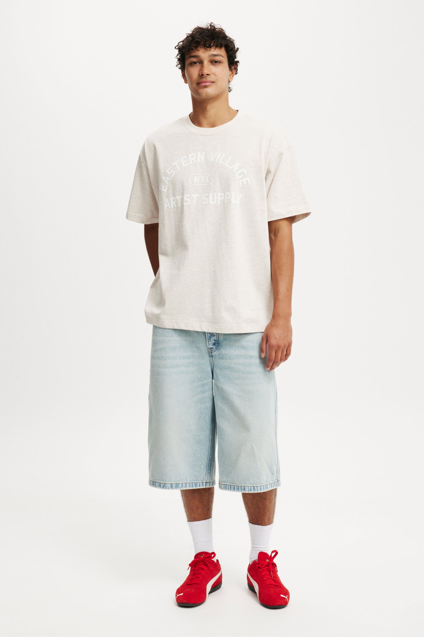 Box Fit Graphic T-Shirt
