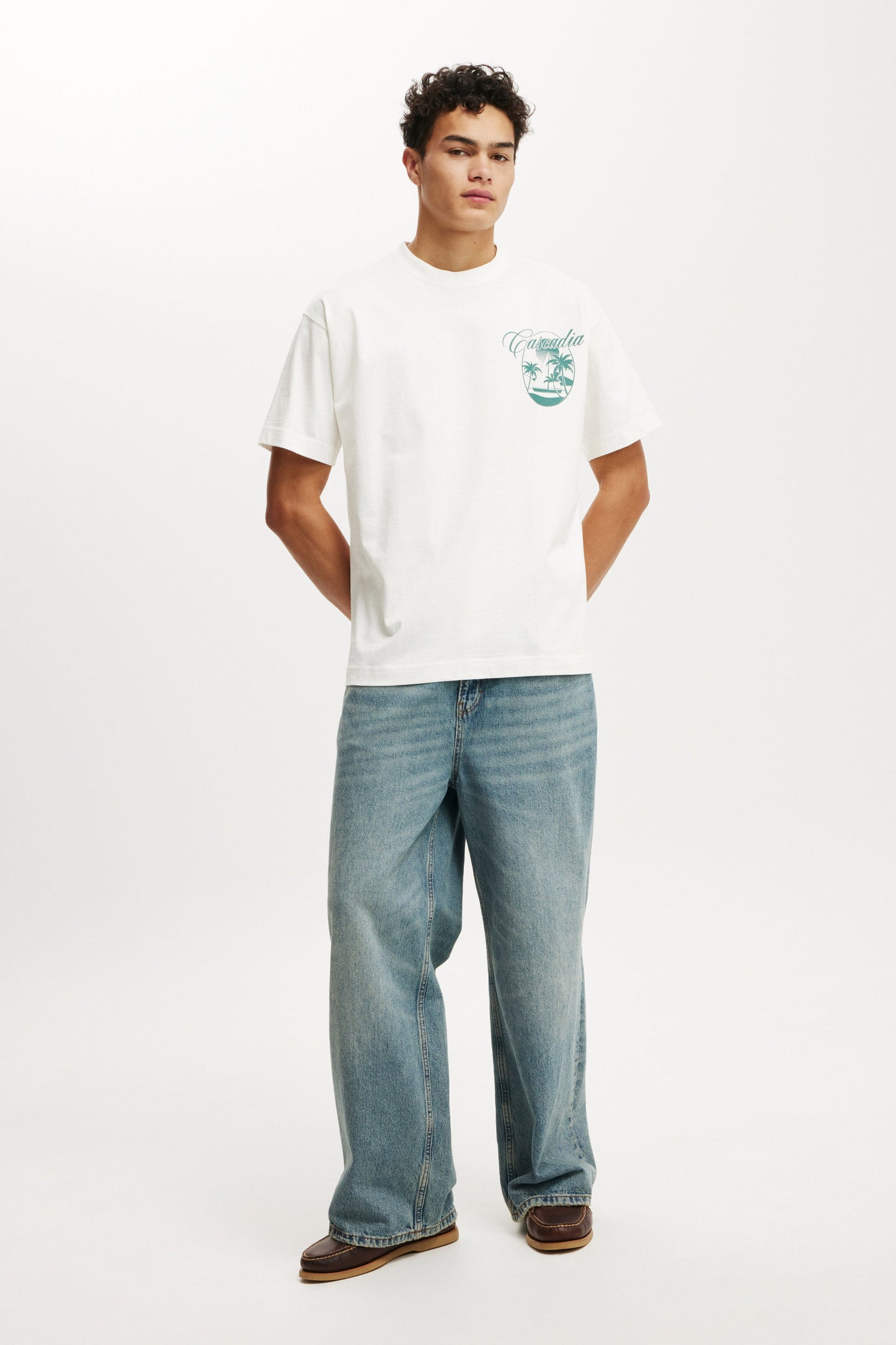 Box Fit Graphic T-Shirt
