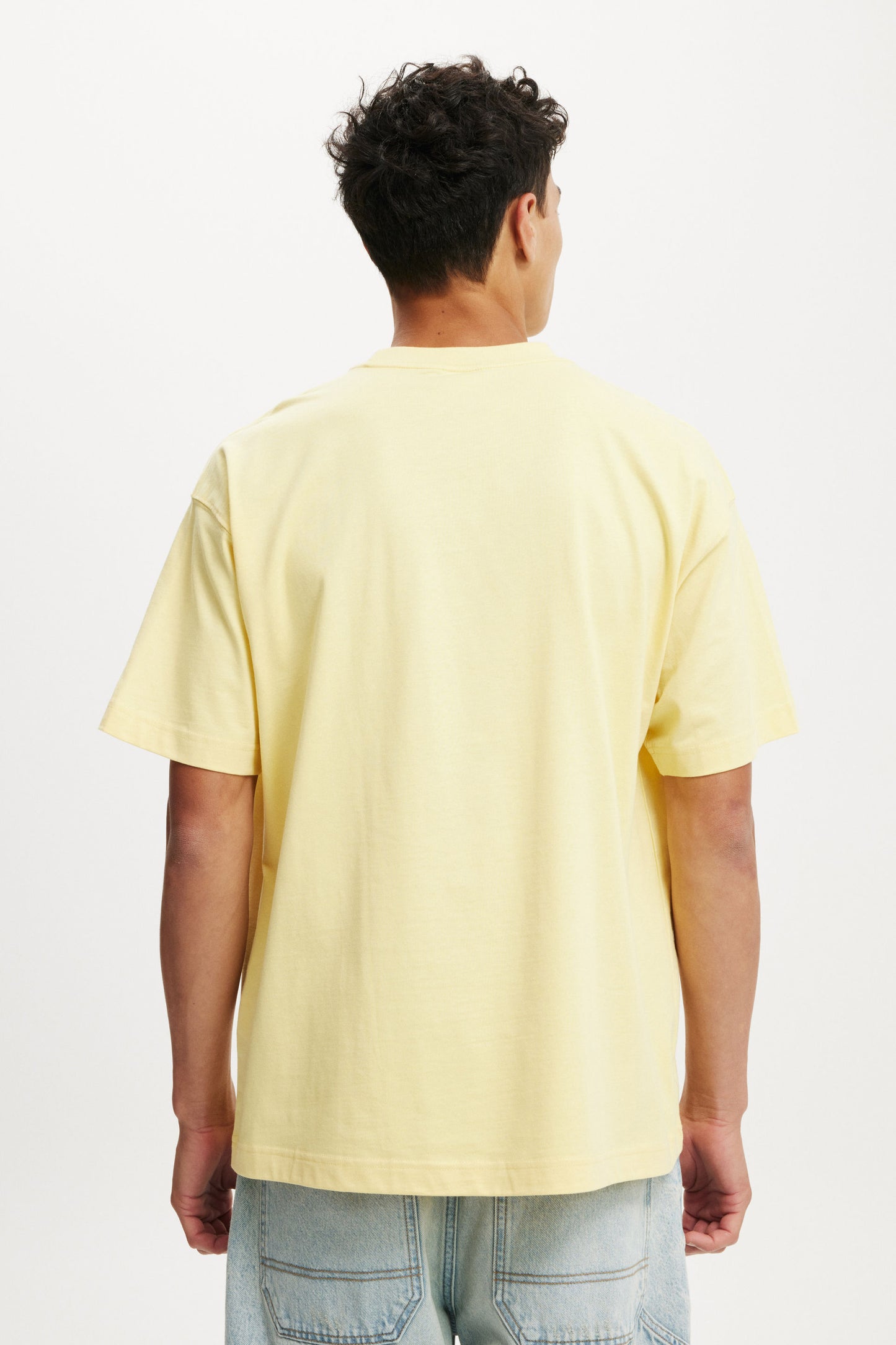 Box Fit Graphic T-Shirt