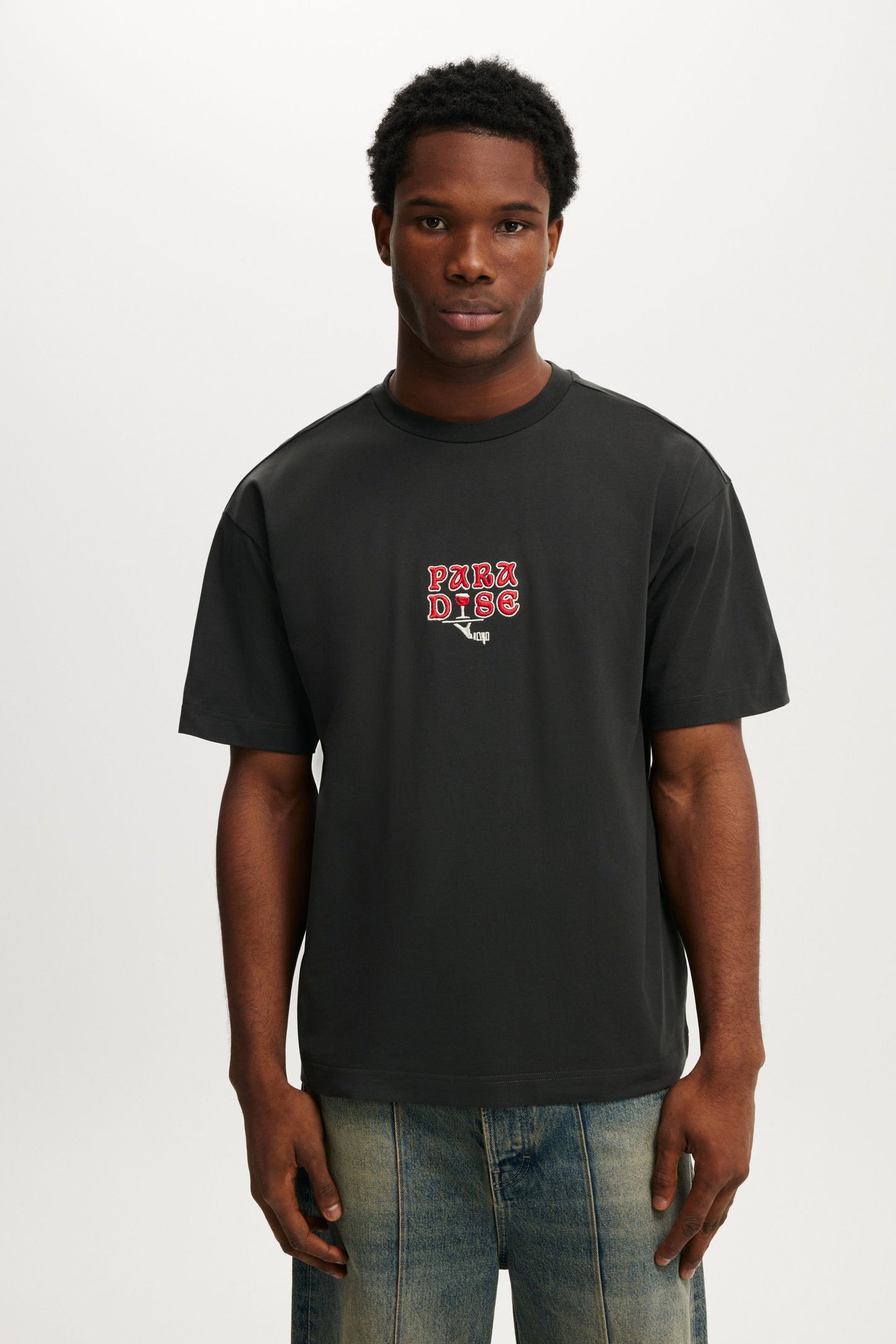 Box Fit Graphic T-Shirt