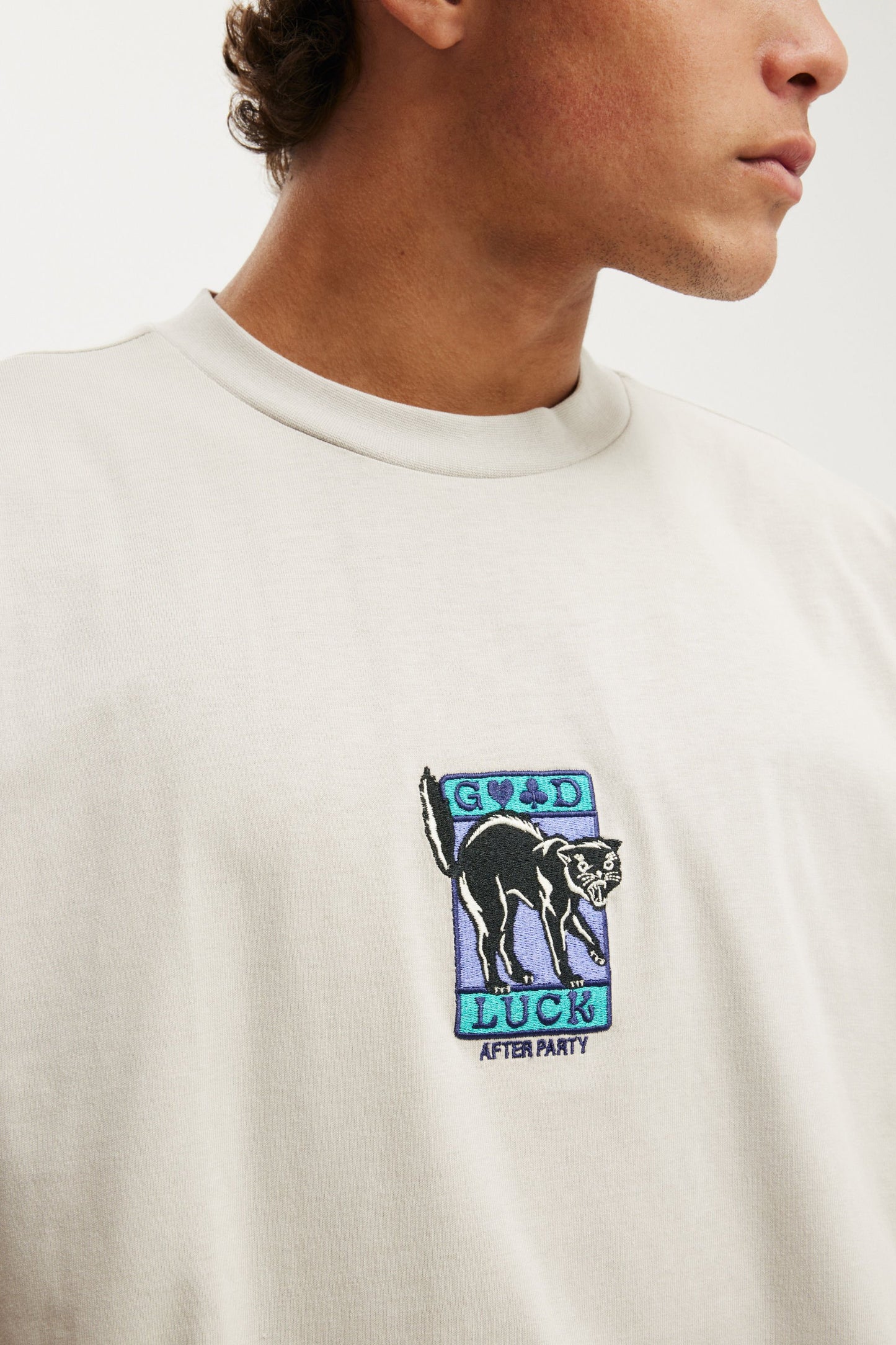Box Fit Graphic T-Shirt