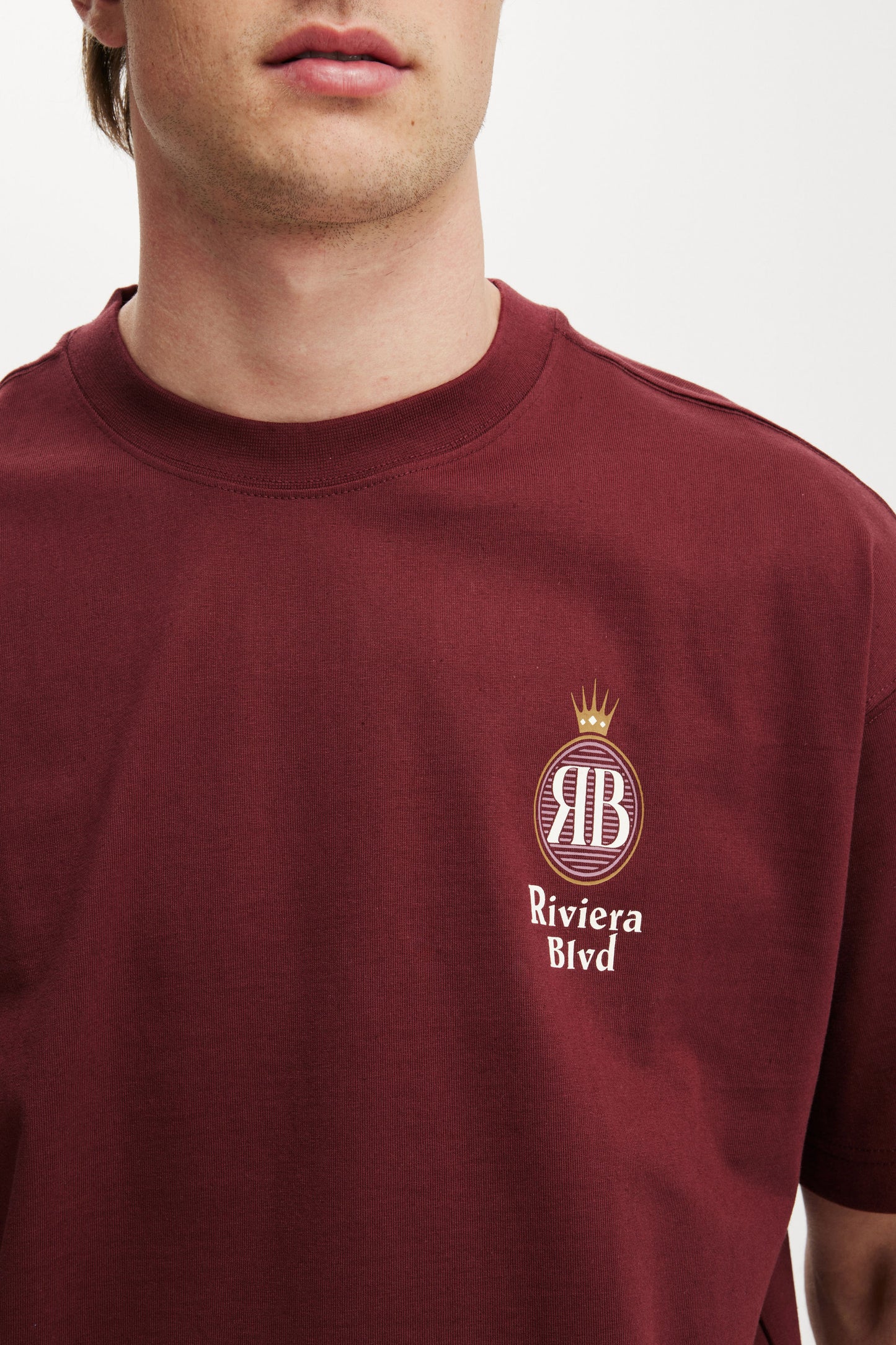 Box Fit Graphic T-Shirt