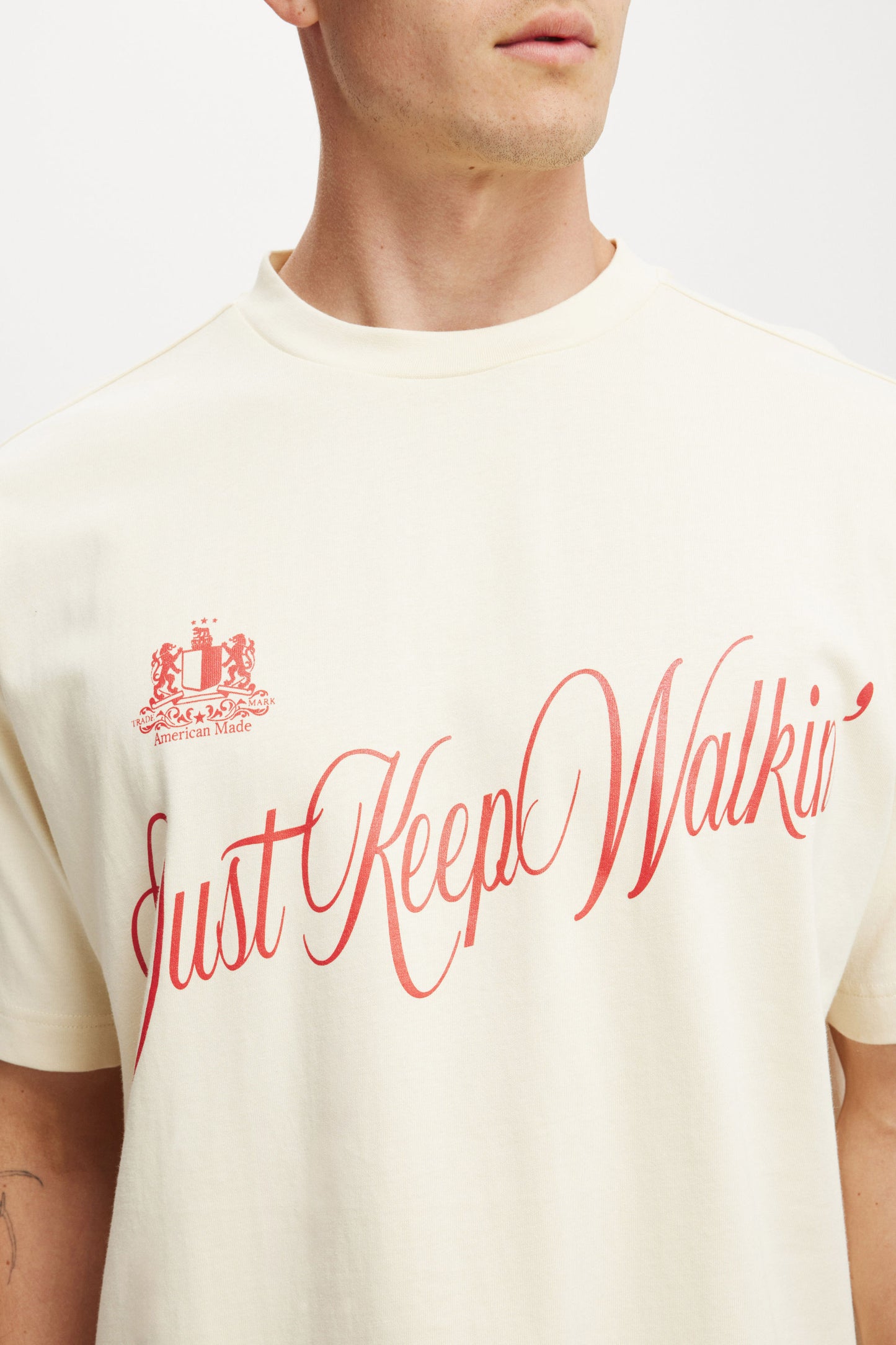 Box Fit Graphic T-Shirt
