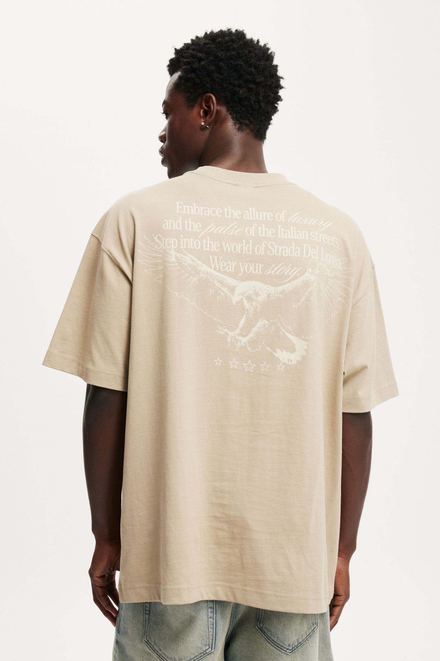 Box Fit Graphic T-Shirt