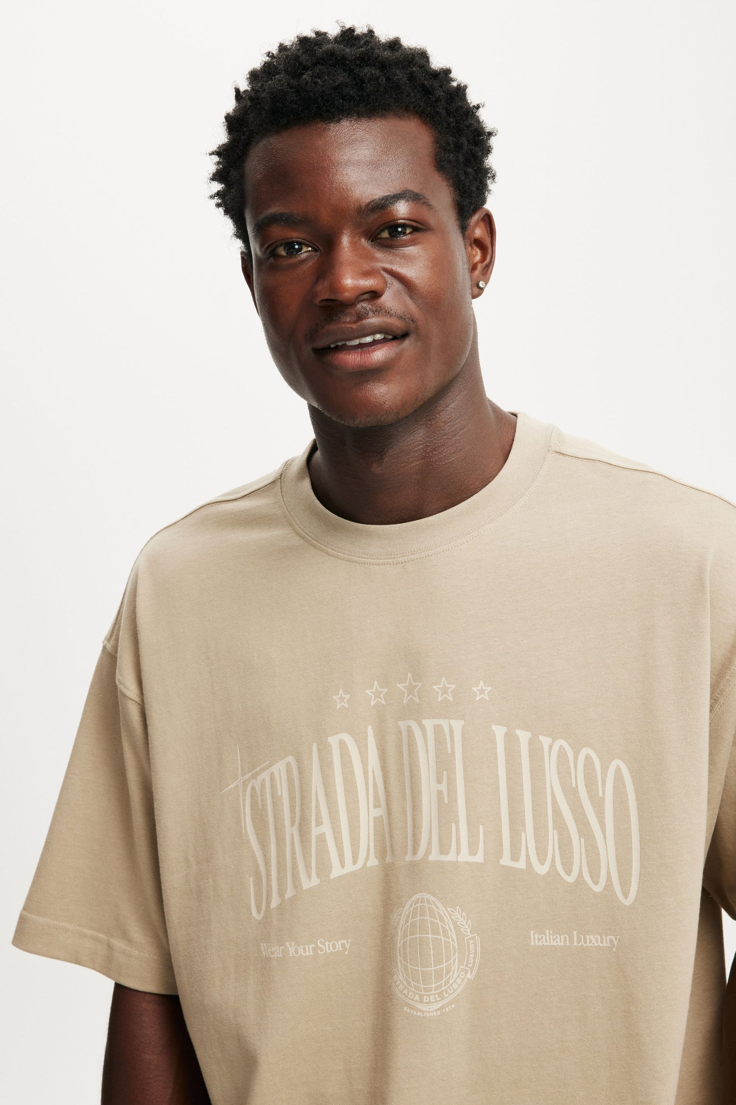 Box Fit Graphic T-Shirt