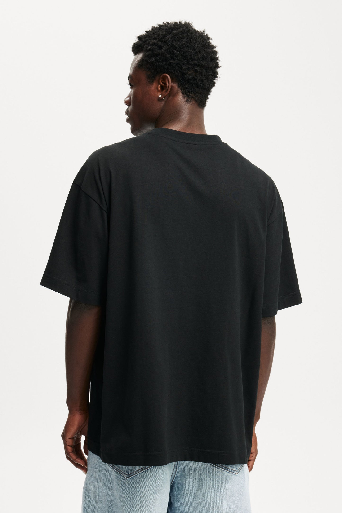 Box Fit Graphic T-Shirt