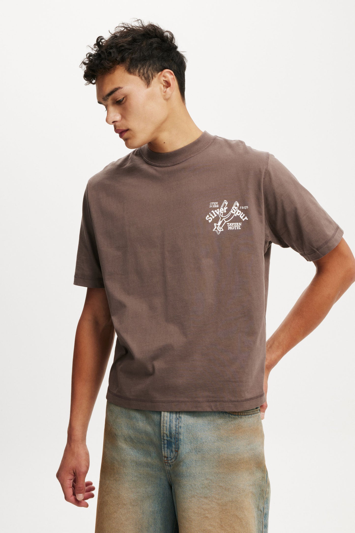Cropped Fit Graphic T-Shirt