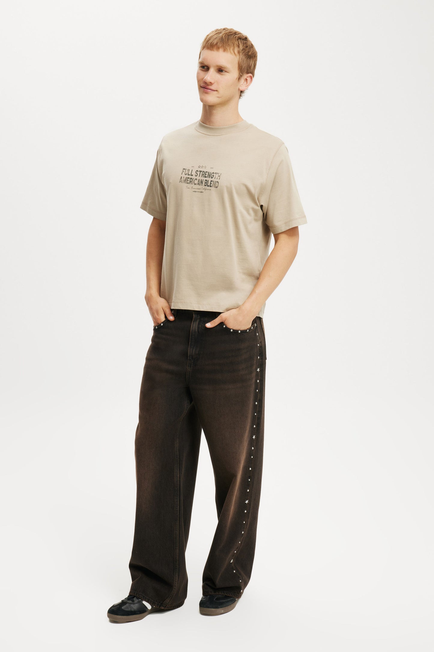 Cropped Fit Graphic T-Shirt