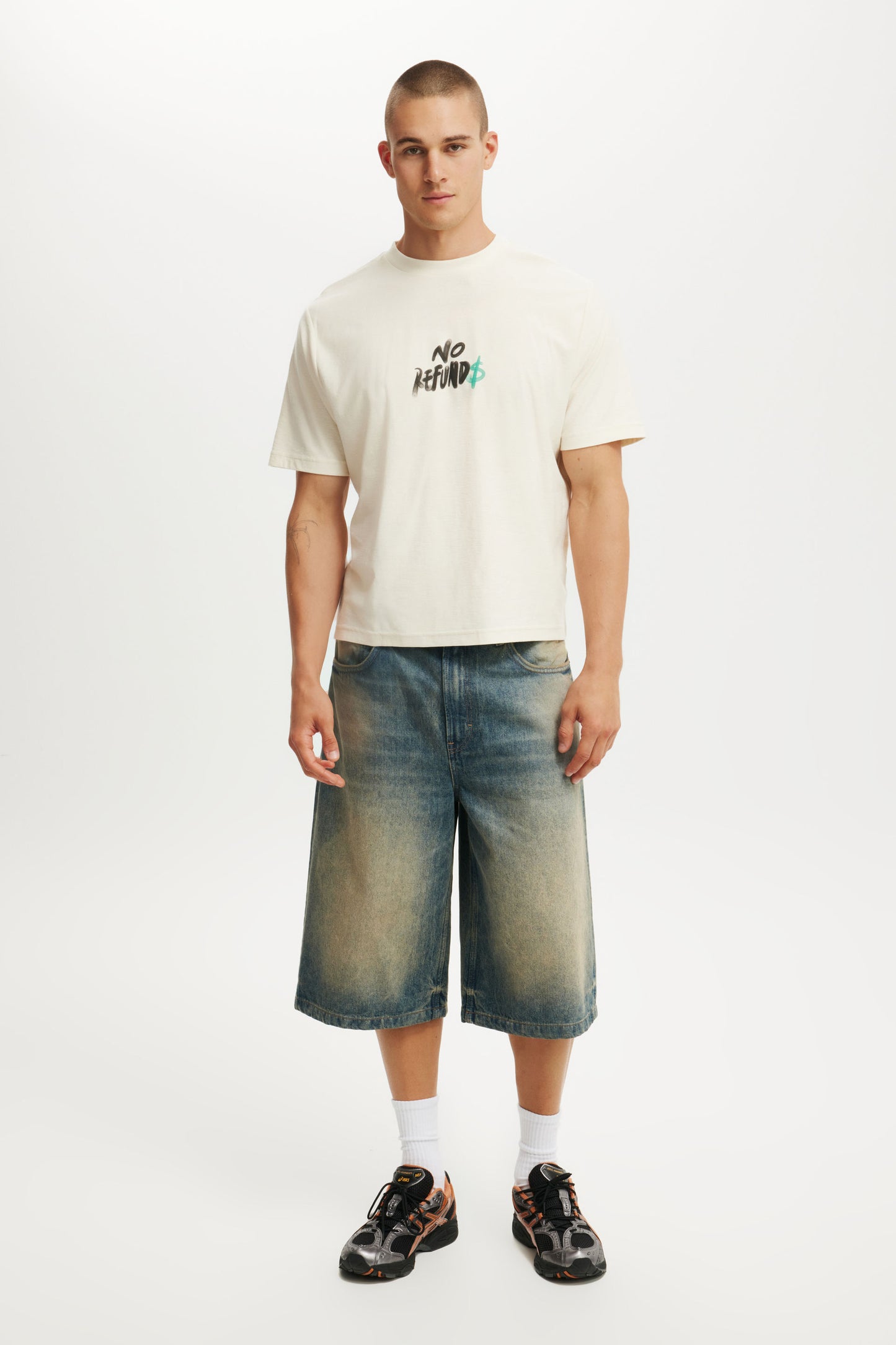 Cropped Fit Graphic T-Shirt