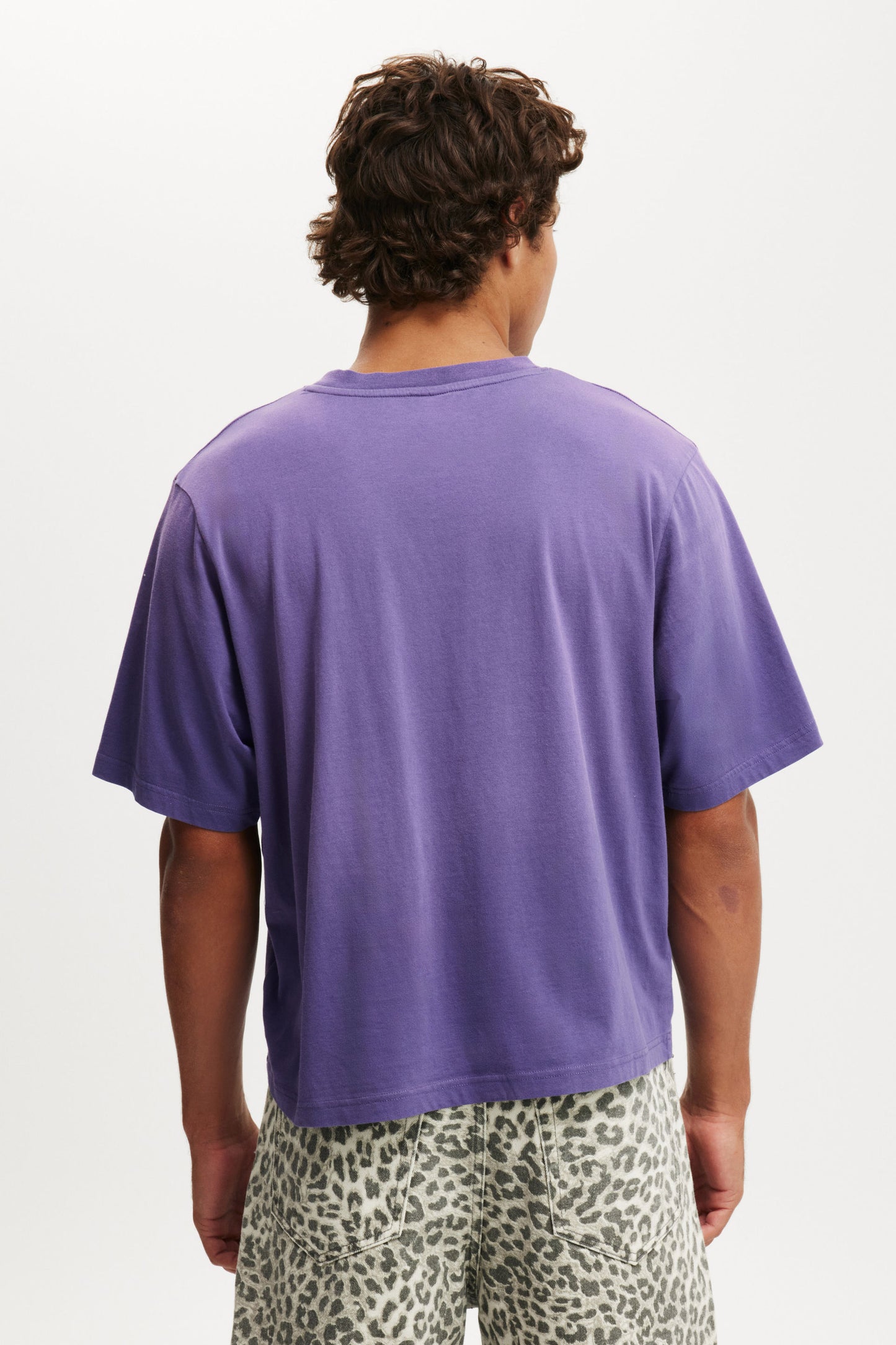 Cropped Fit Graphic T-Shirt