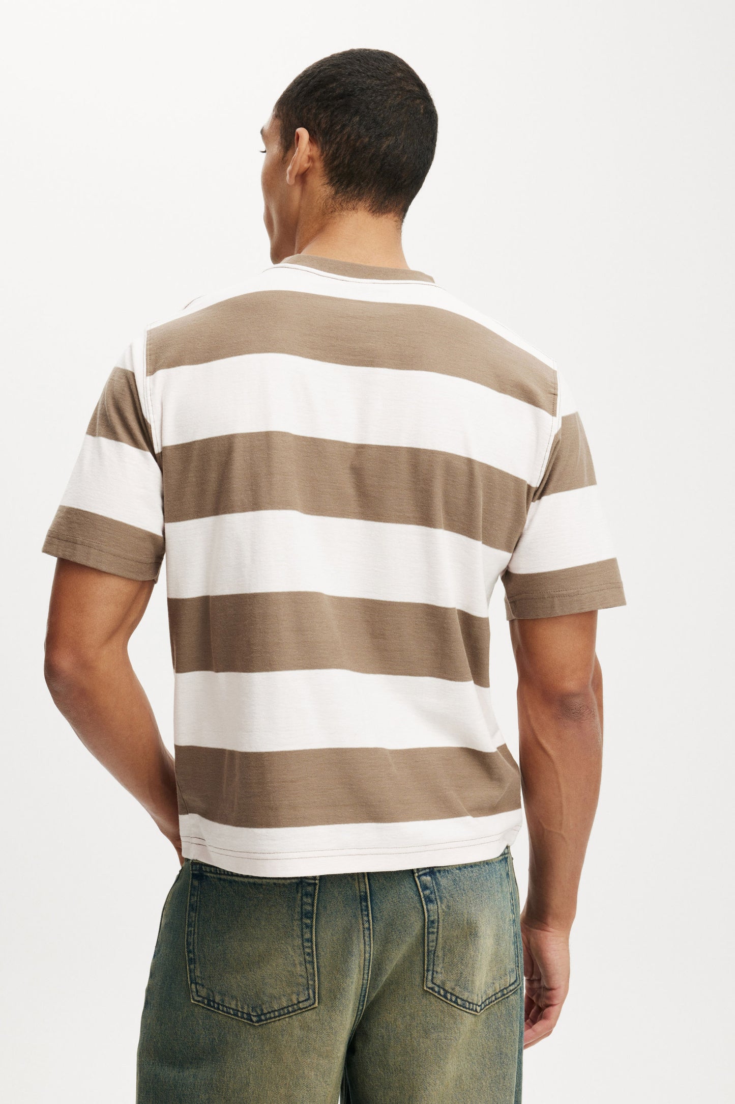 Cropped Fit Graphic T-Shirt