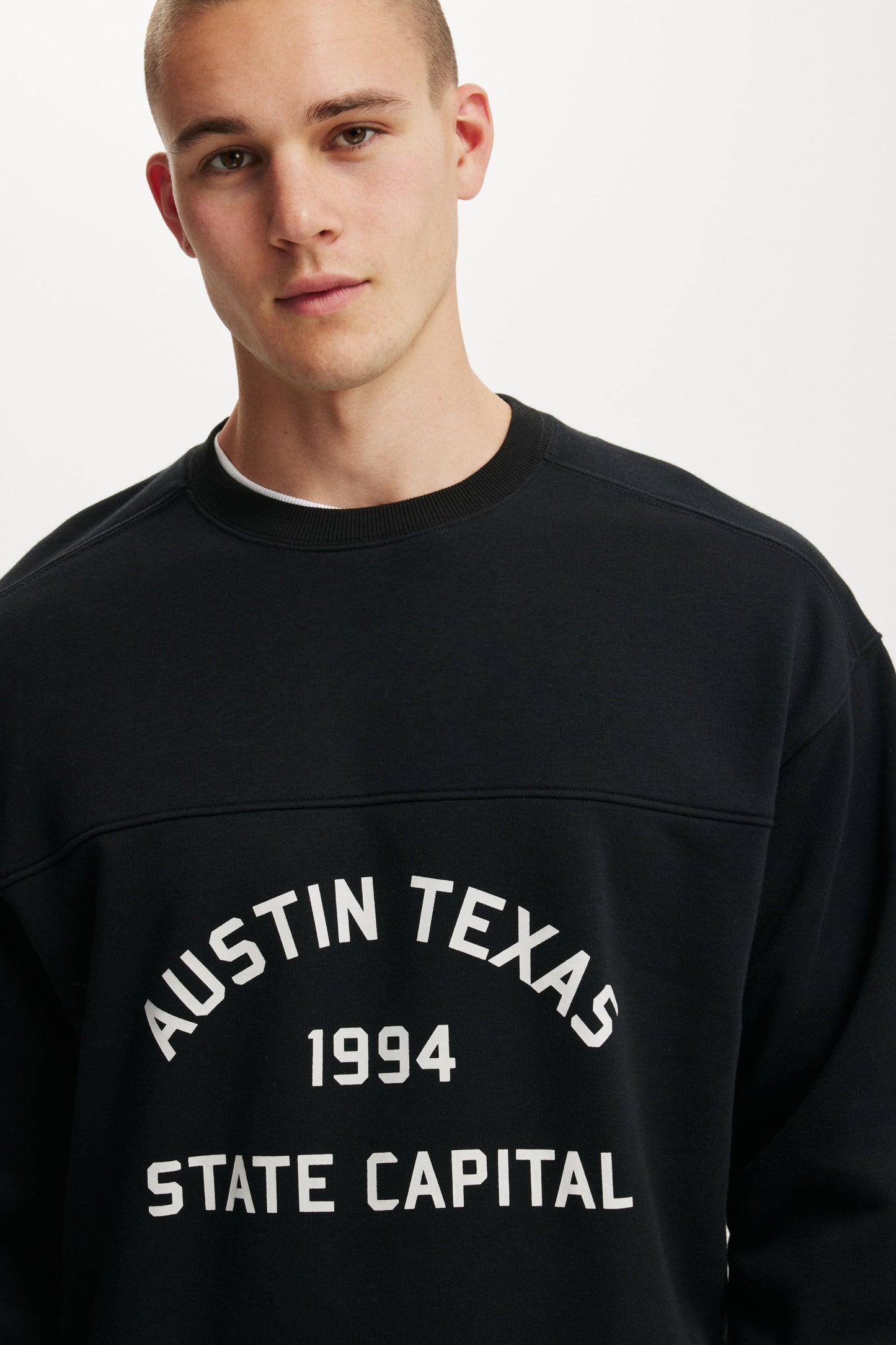 Box Fit Graphic Crew Sweater