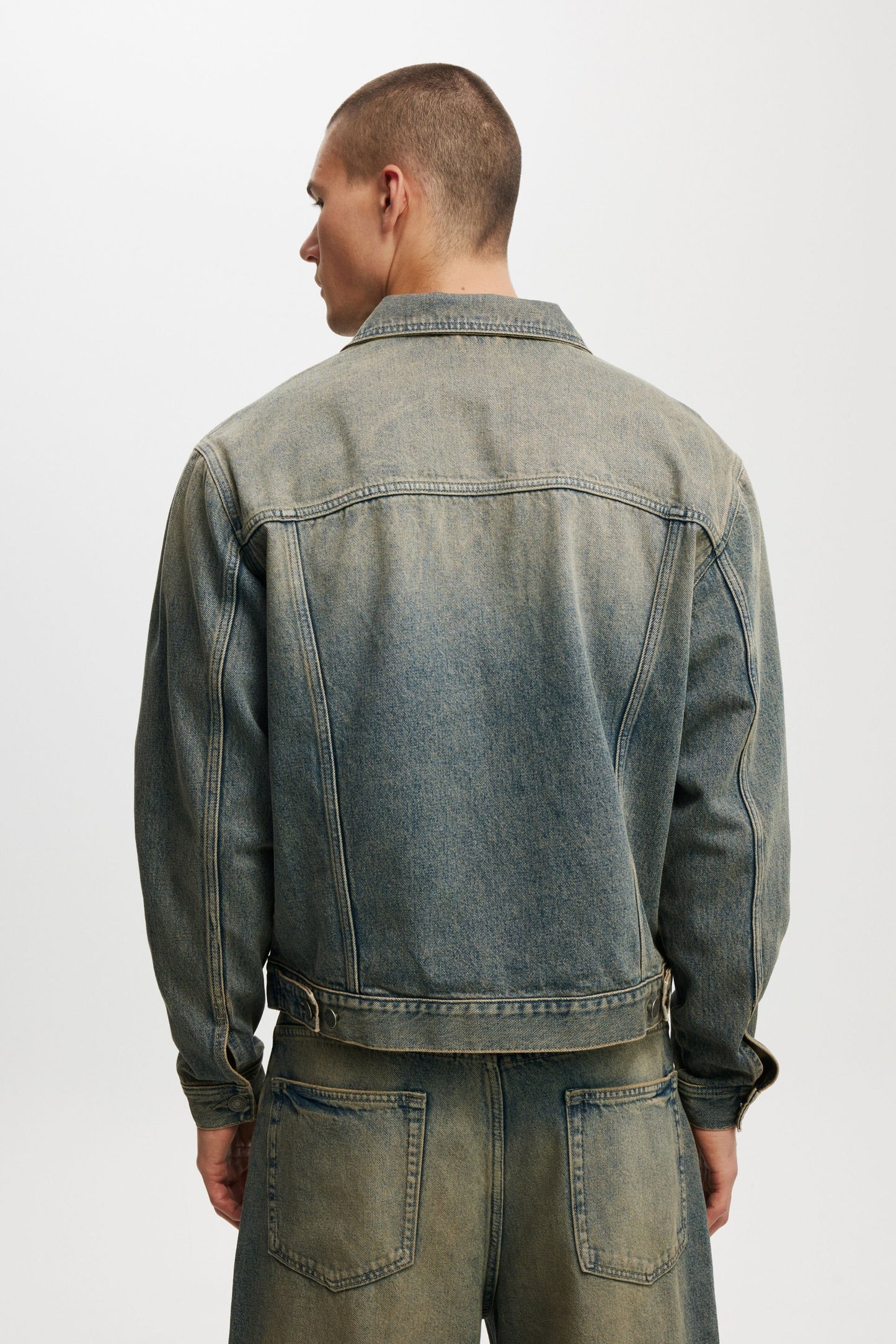 Oversized Trucker Jacket