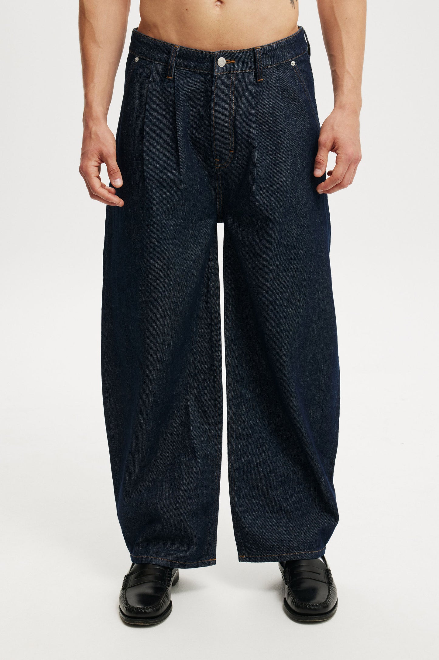Baggy Balloon Jean