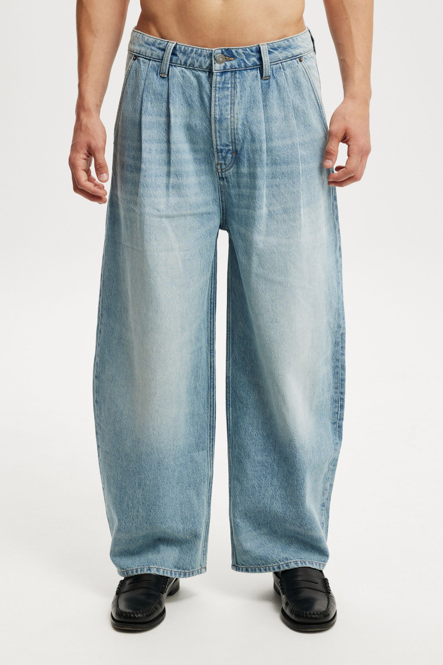 Baggy Balloon Jean
