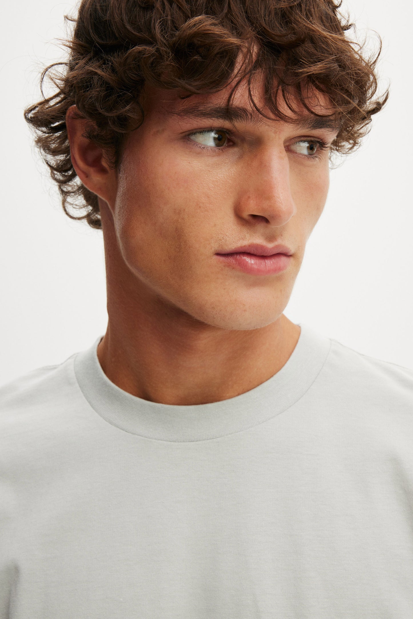 Cropped Fit T-Shirt