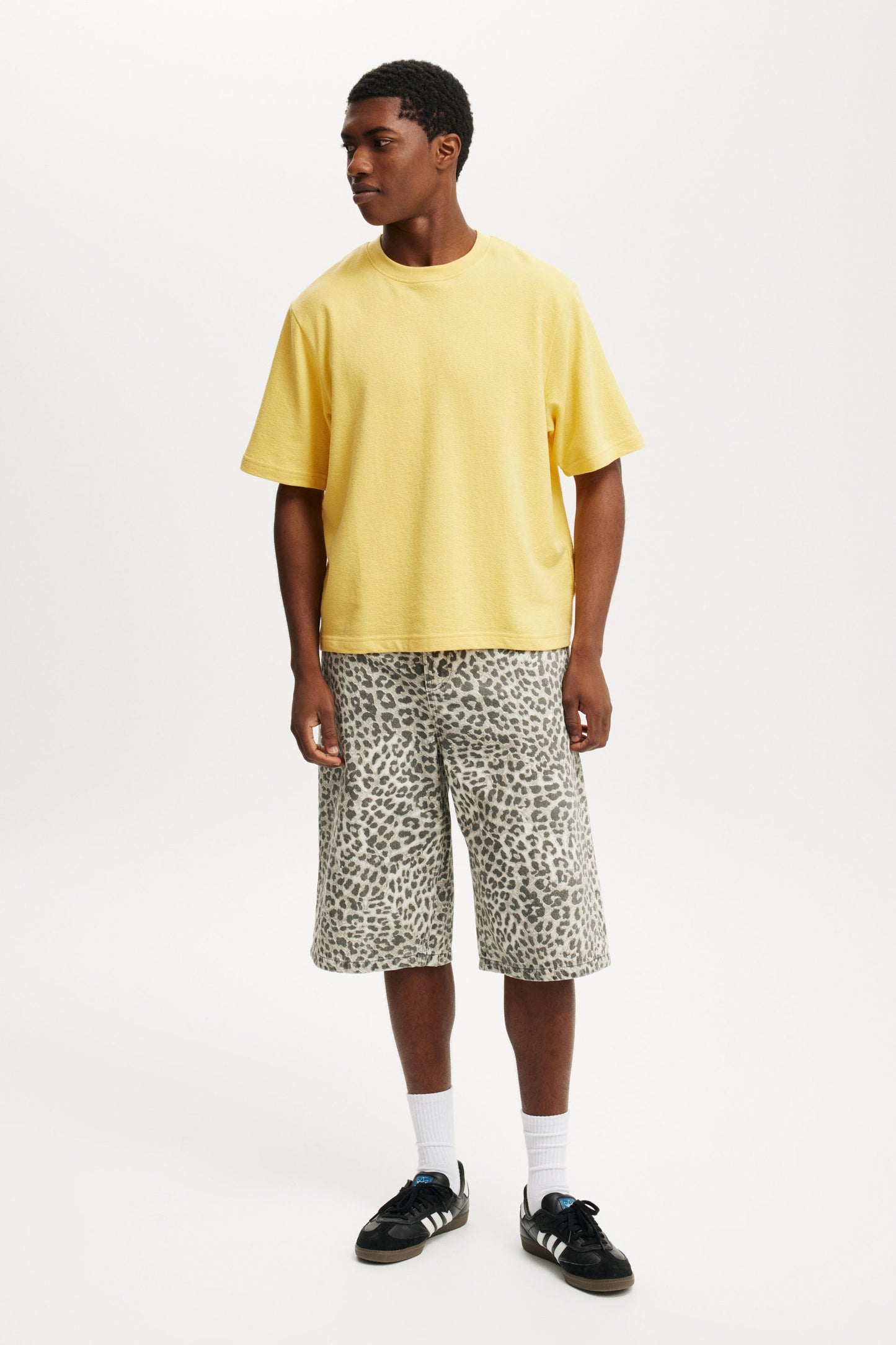 Cropped Fit T-Shirt