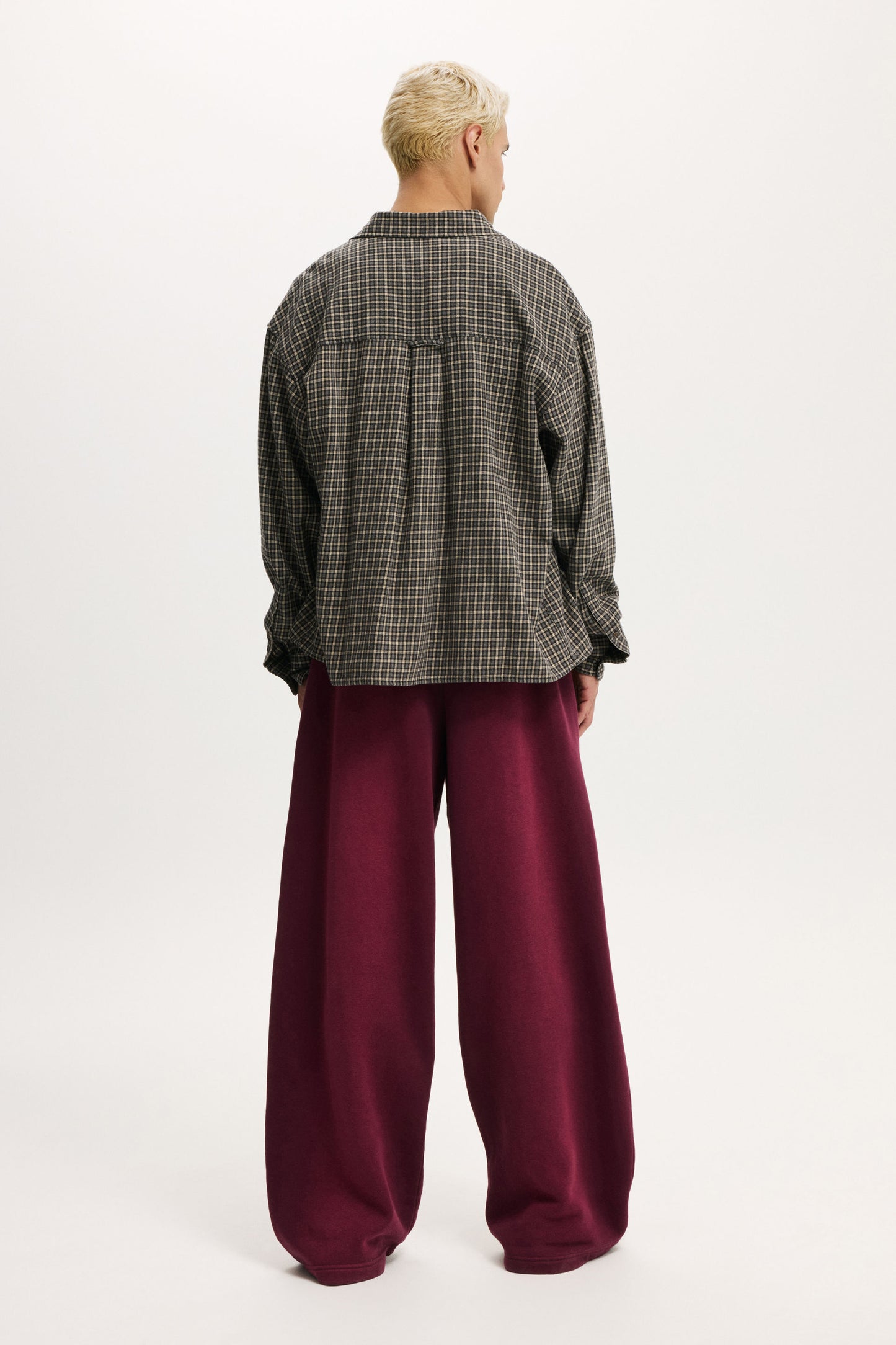 Super Baggy Track Pant